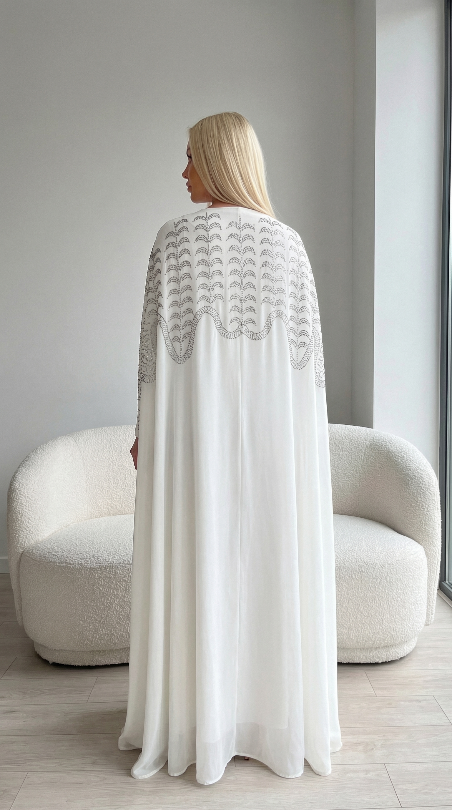 Kadın Beyaz Şifon Taş İşlemeli Abaya Elbise
