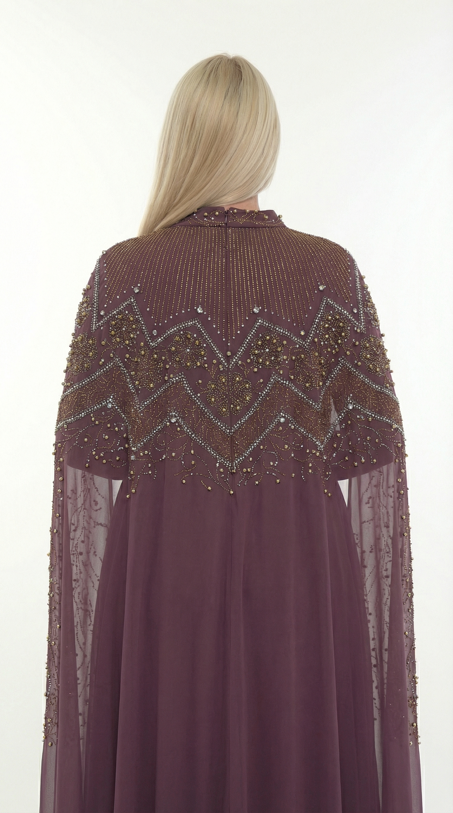 Mürdüm Taşlı İşlemeli Uzun Abiye Elbise