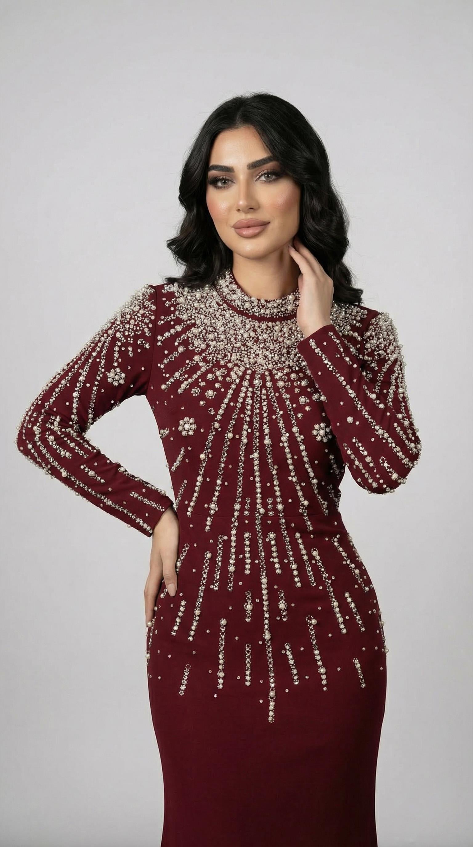 İnci ve Kristal İşlemeli Bordo Tesettür Gece Elbisesi