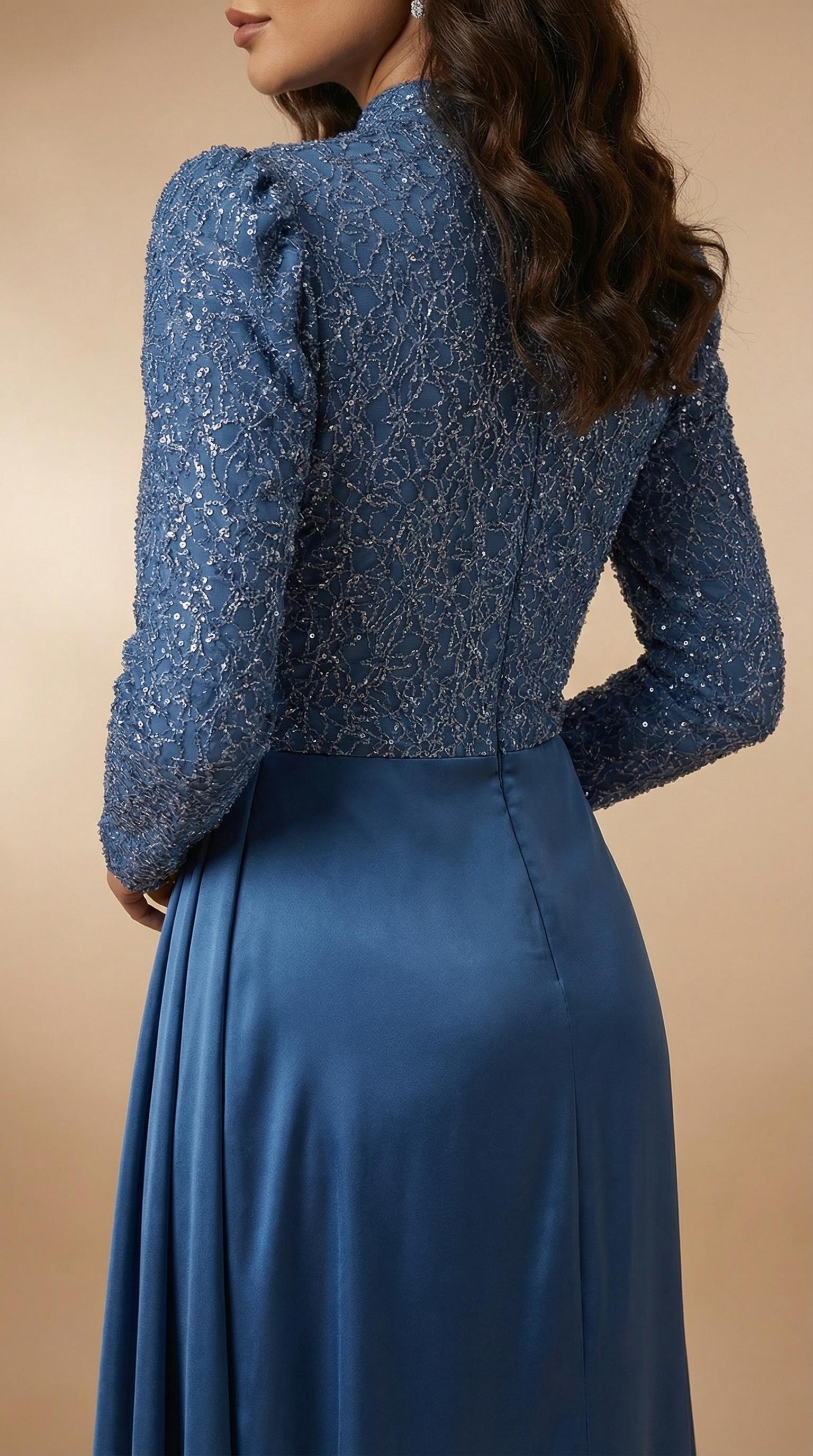 Saten Drape Detaylı Yırtmaçsız Mavi Tesettür Gece Elbisesi