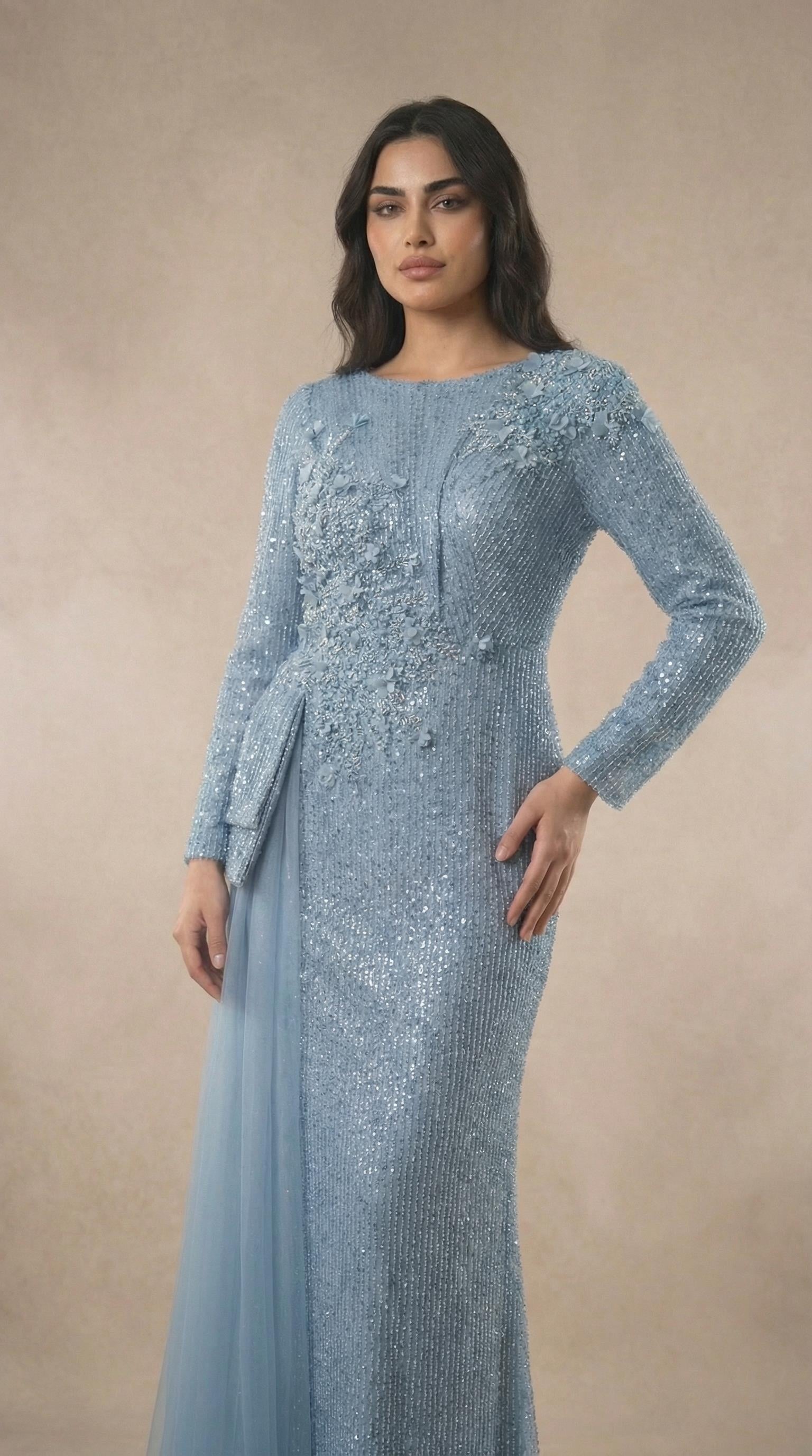 Tül Detaylı Payet İşlemeli Mavi Abiye Elbise