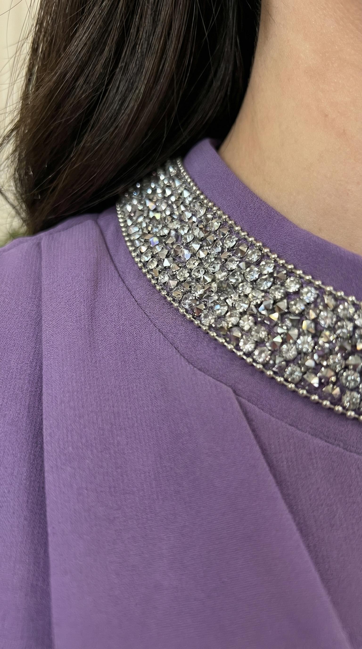 Zarif Taş Detaylı Tam Boy Mor Tesettür Elbise