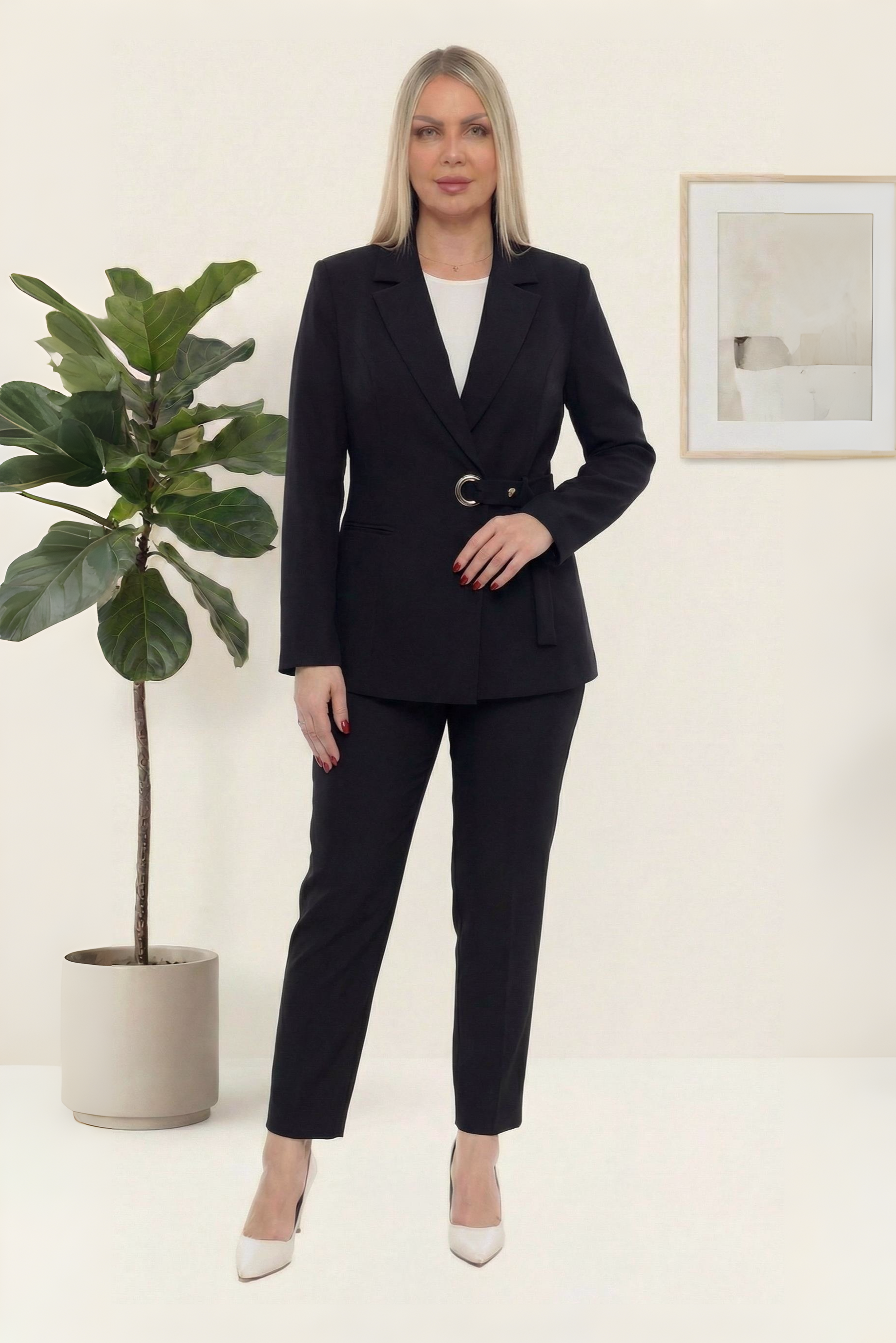 Kemar Detaylı Sade Siyah İkili Pantolonlu Takım