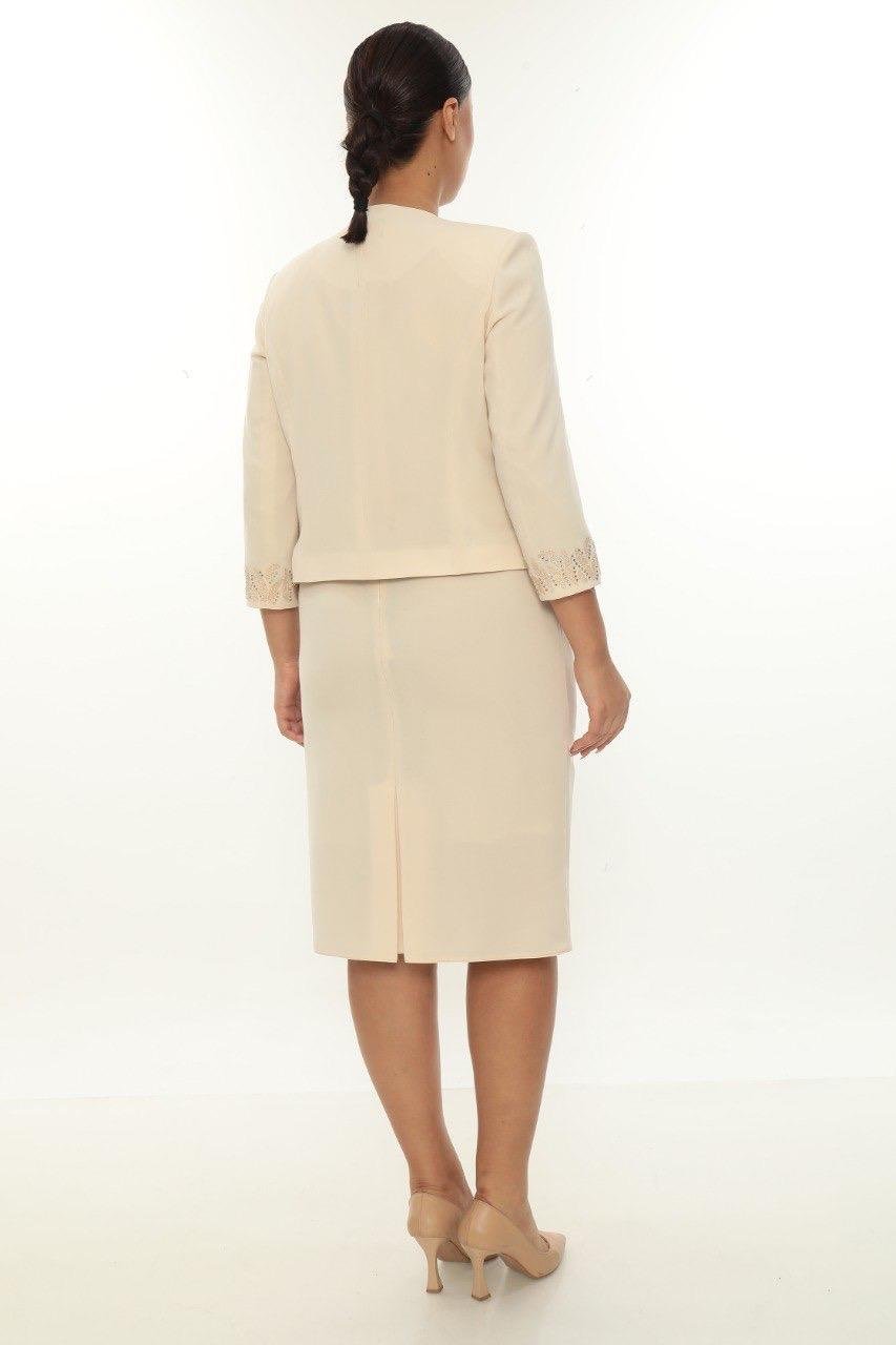 Ceketi Şık Taşlı Ve İşlemeli Bej Kısa Etekli Üçlü Takım