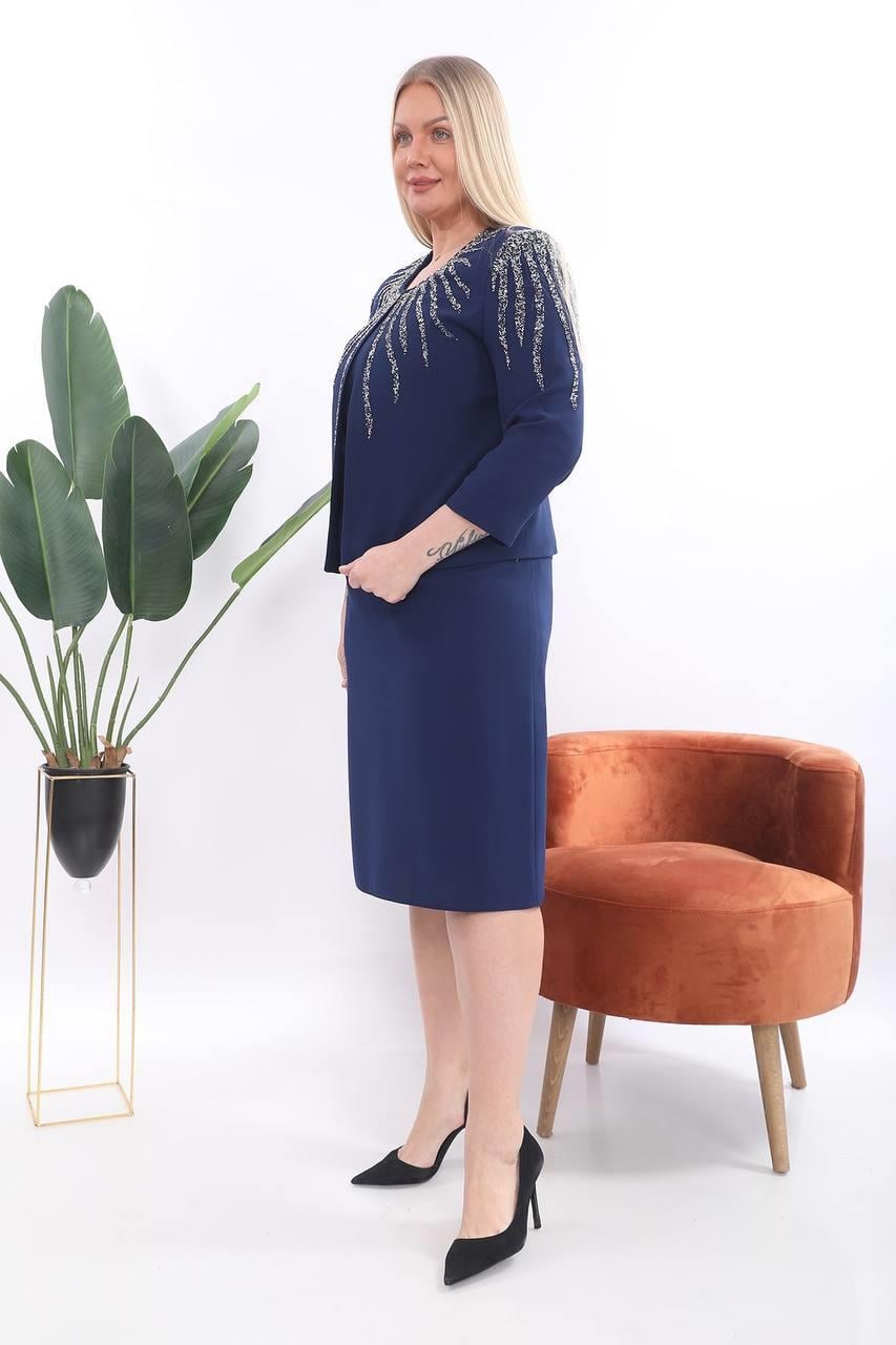 Yakası ve Omuzu Taş İşlemeli Krep Kumaş Fakir Kol Lacivert Kısa Etekl, Üçlü Takım