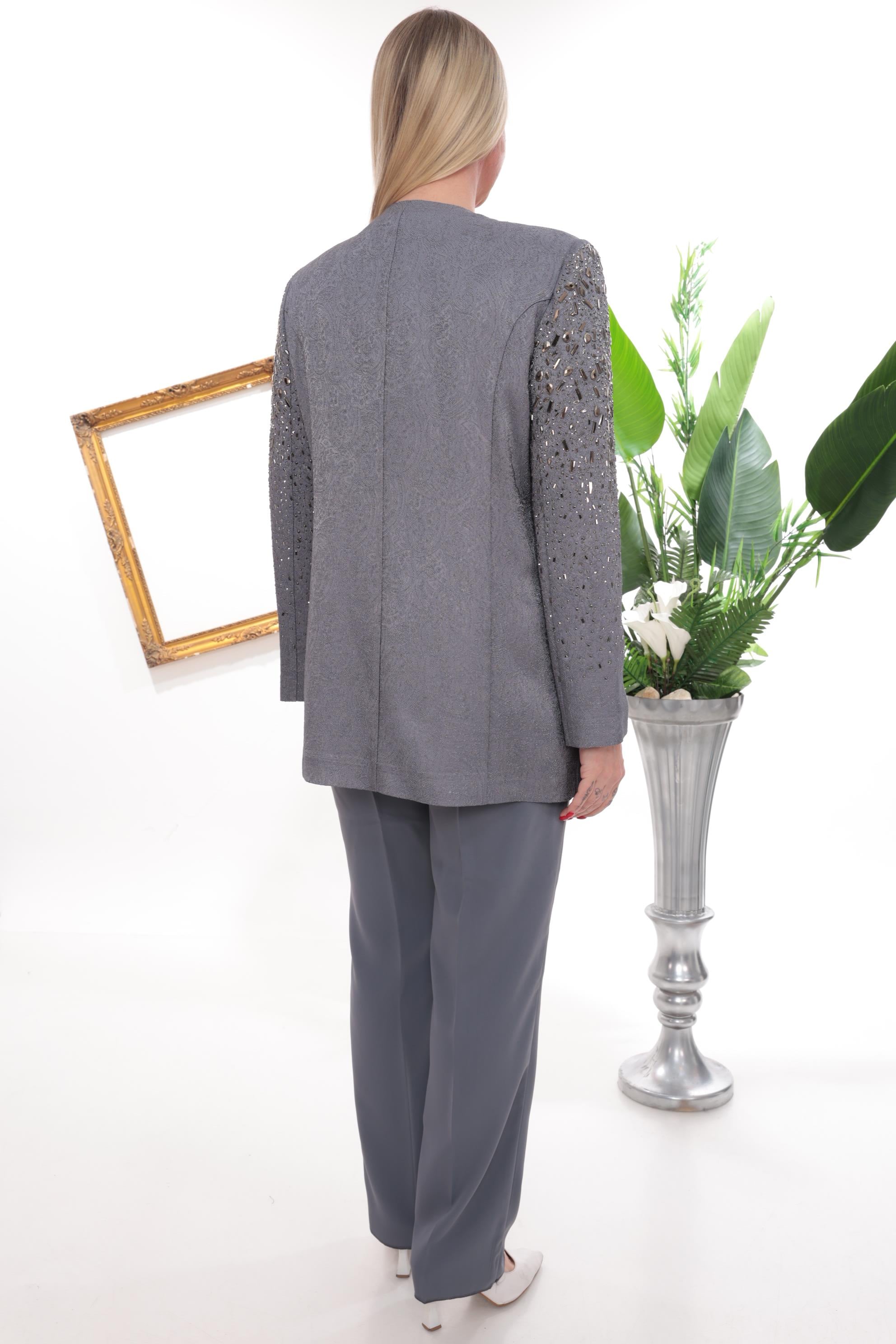Ceketi Taşlı Jakar Kumaş Gri Üçlü Pantolonlu Takım
