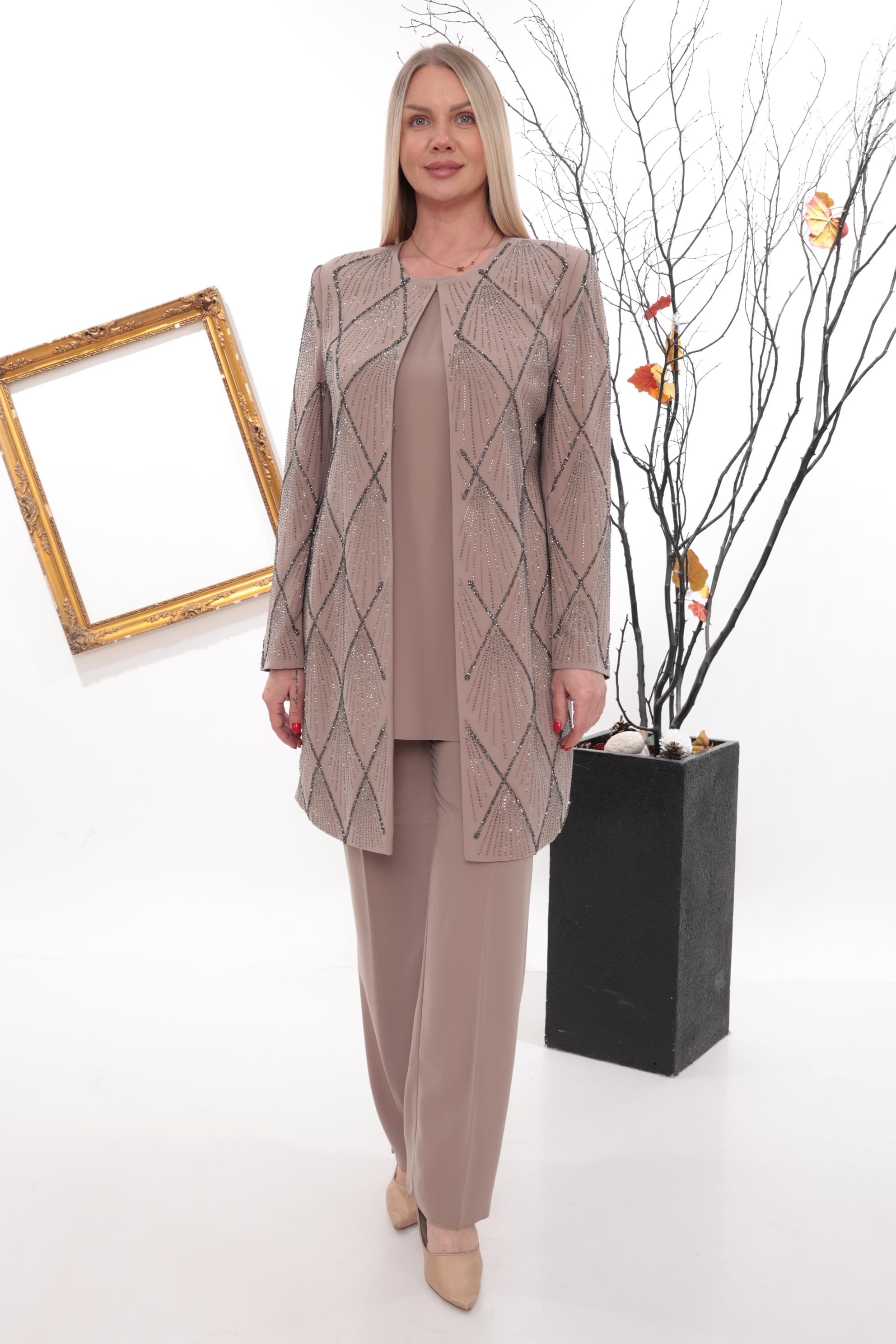 Geometrik Kristal Taş İşlemeli Kiremit Üçlü Pantolonlu Takım