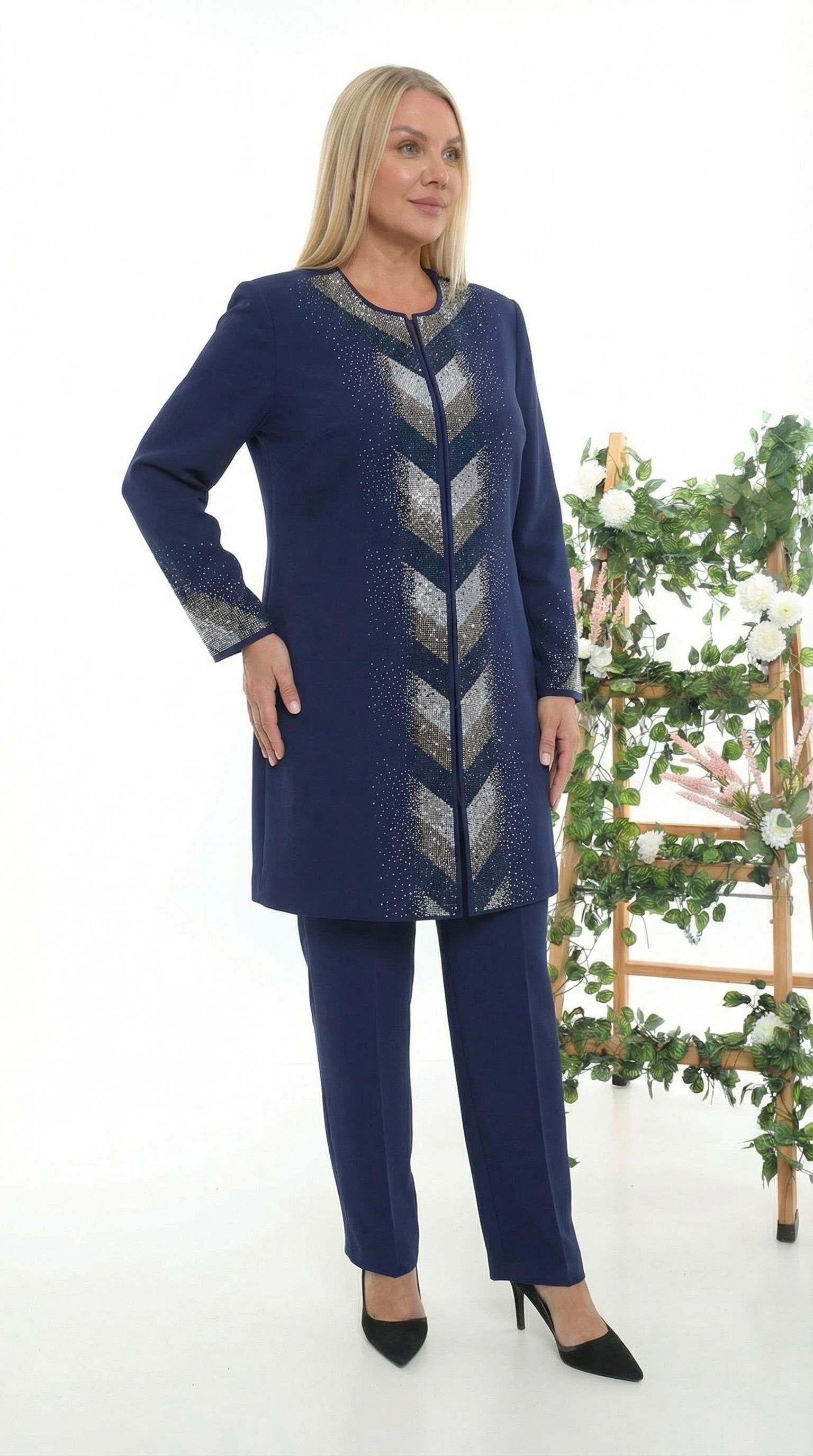 Taş İşlemeli Astarlı Lacivert Üçlü Pantolonlu Takım