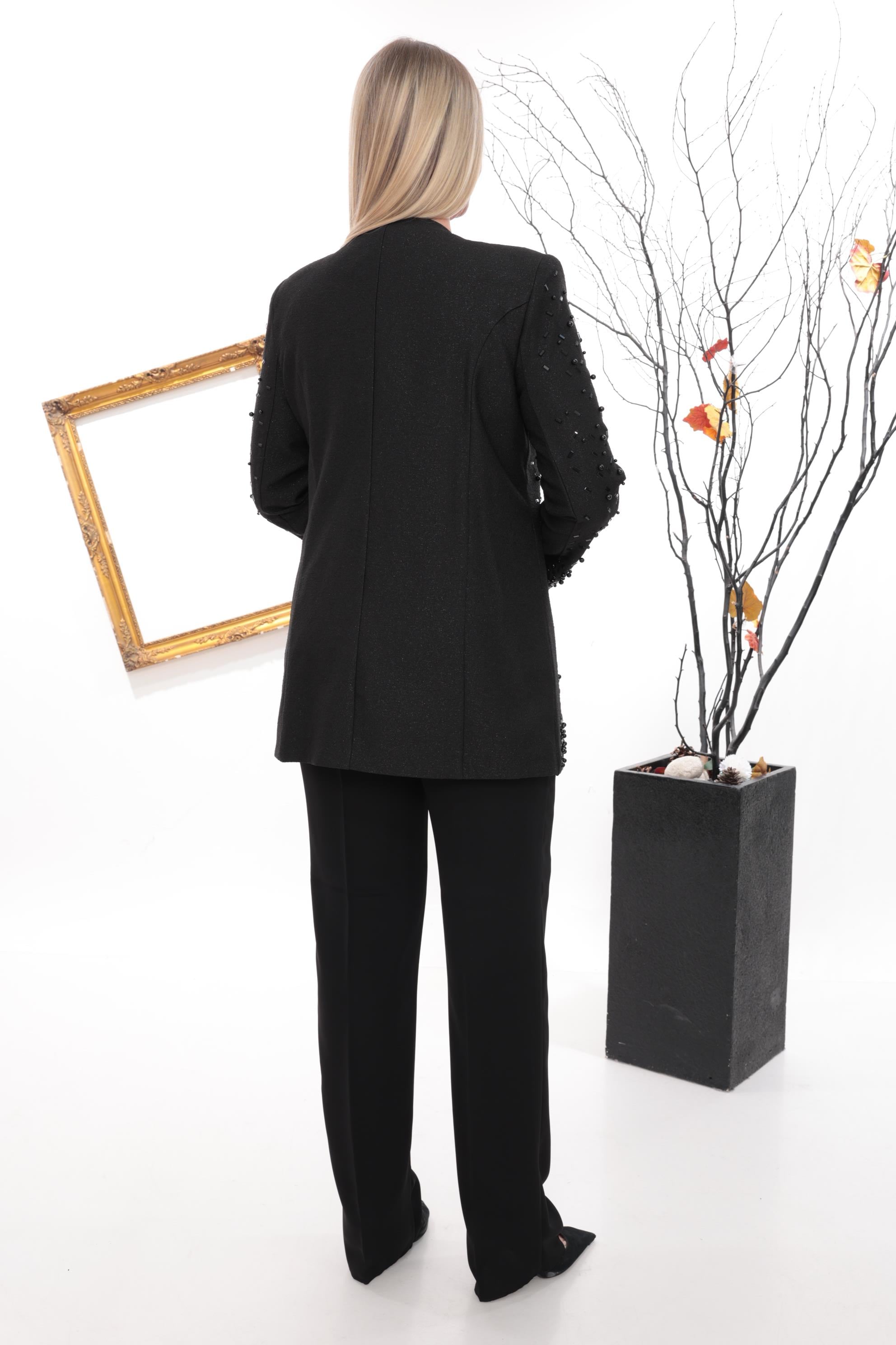 Uzun Kollu Ceketi Taş İşleme Detaylı Siyah Üçlü Pantolonlu Takım