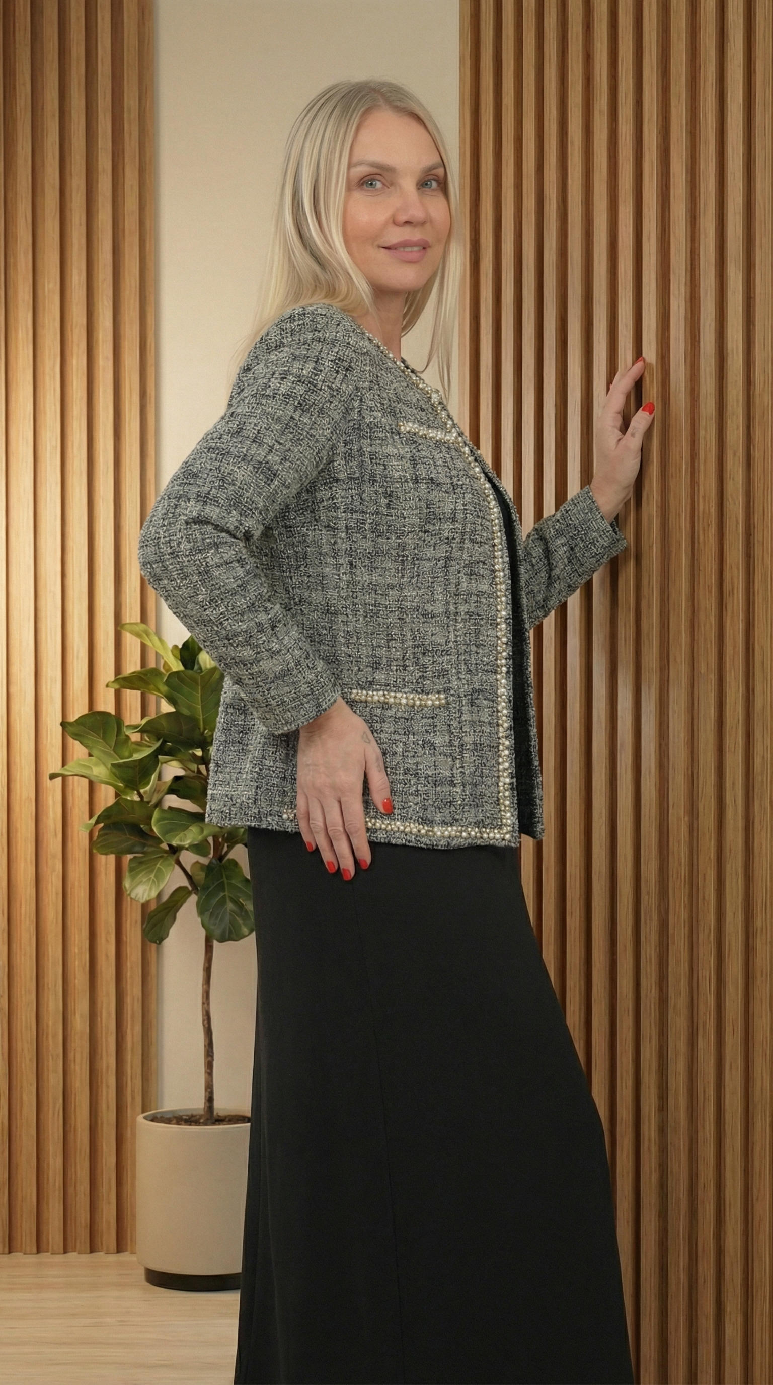 Ceketi Şık Jakar Dokumalı Taşlı Siyah Uzun Etekli Üçlü Takım