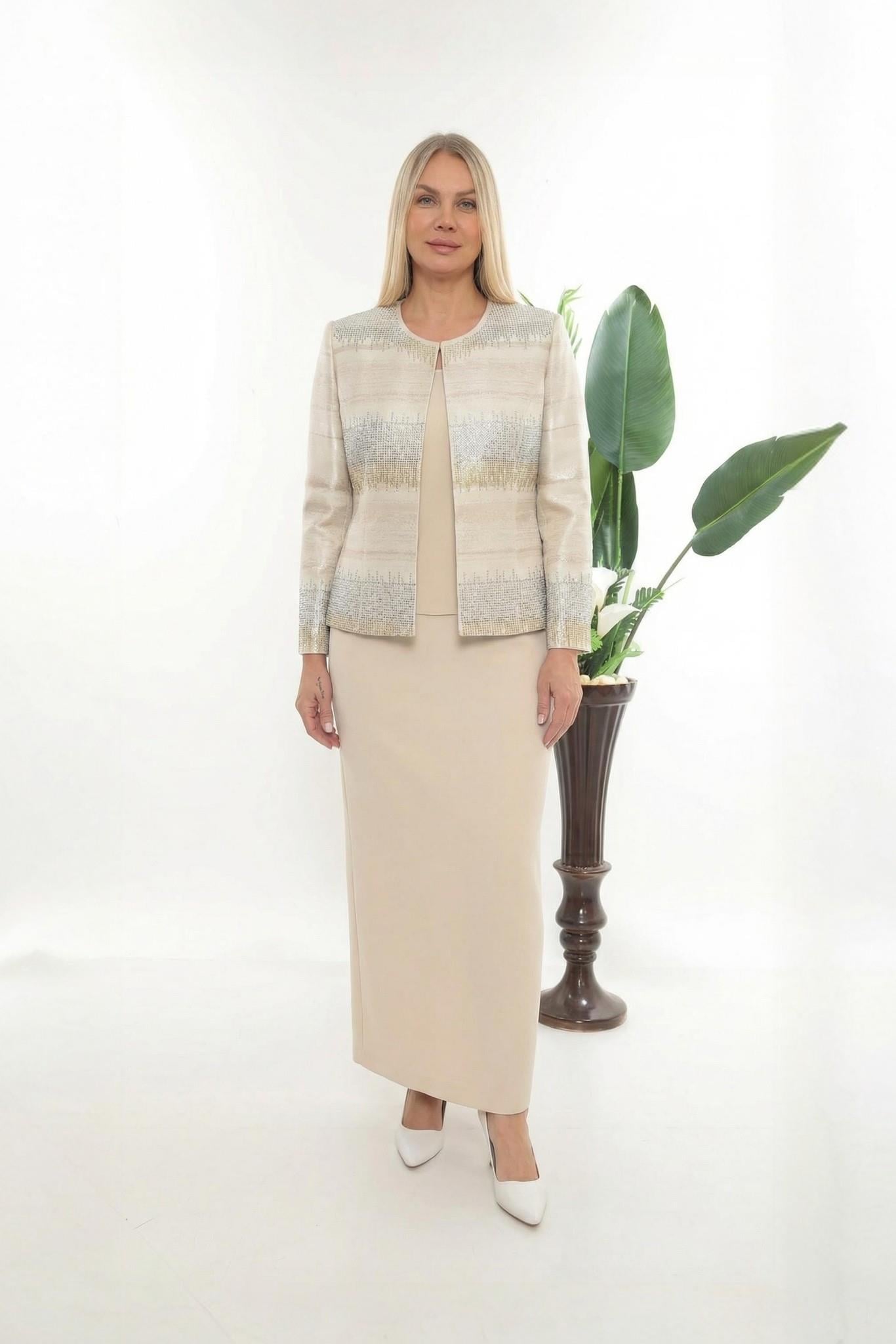 Ceketi Taş Detaylı Jakarlı Ceket İçi Kolsuz Bluz Bej Uzun Etekli Üçlü Takım