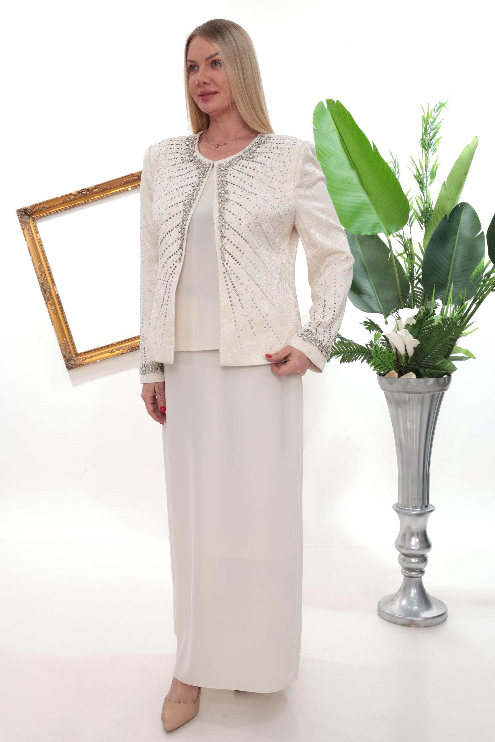 Ceketi Zarif Taş Detaylı Astarlı Ekru Uzun Etekli Üçlü Takım