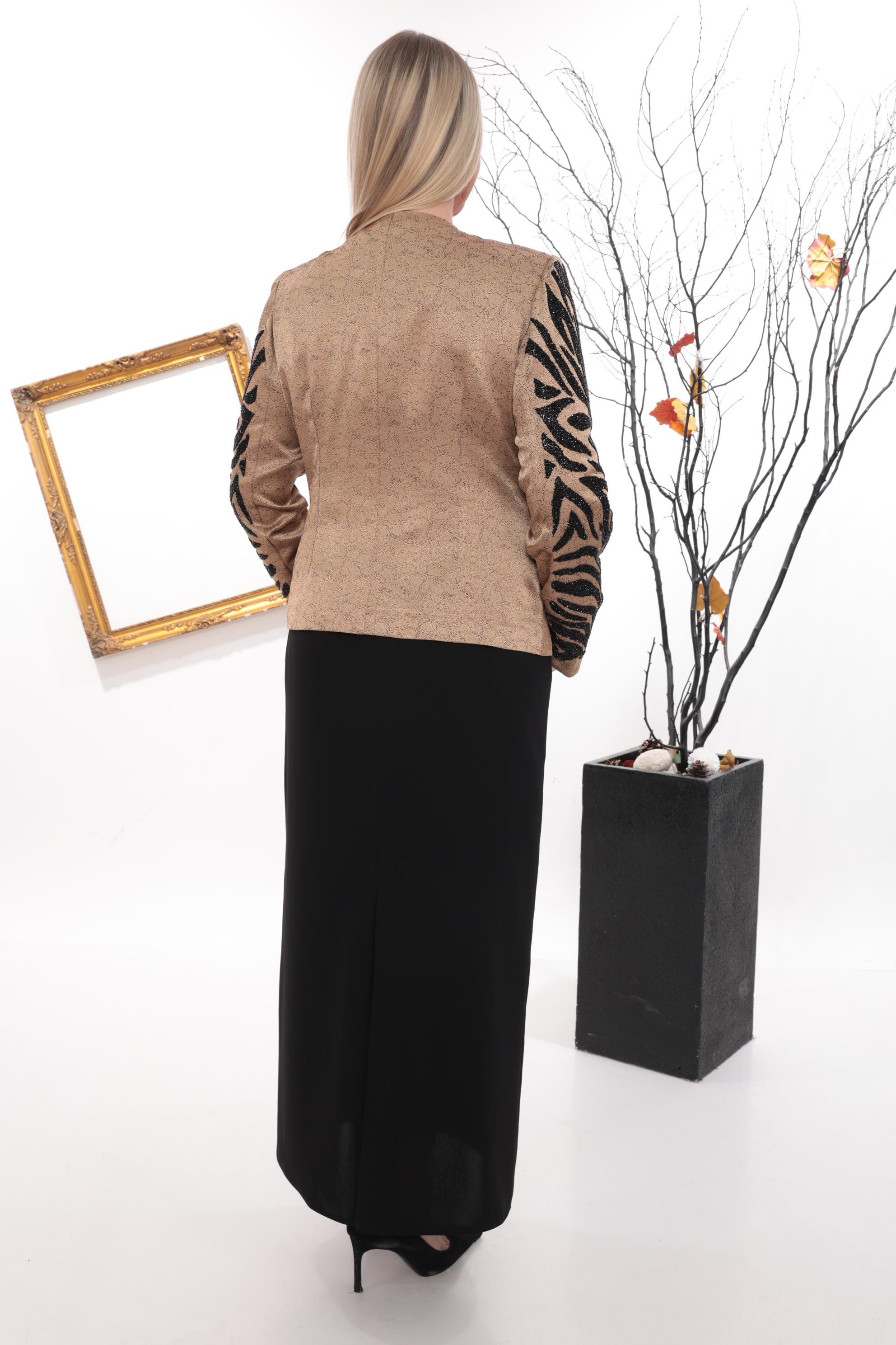 Ceketi Zebra Desenli Taşlı Uzun Etekli Üçlü Takım