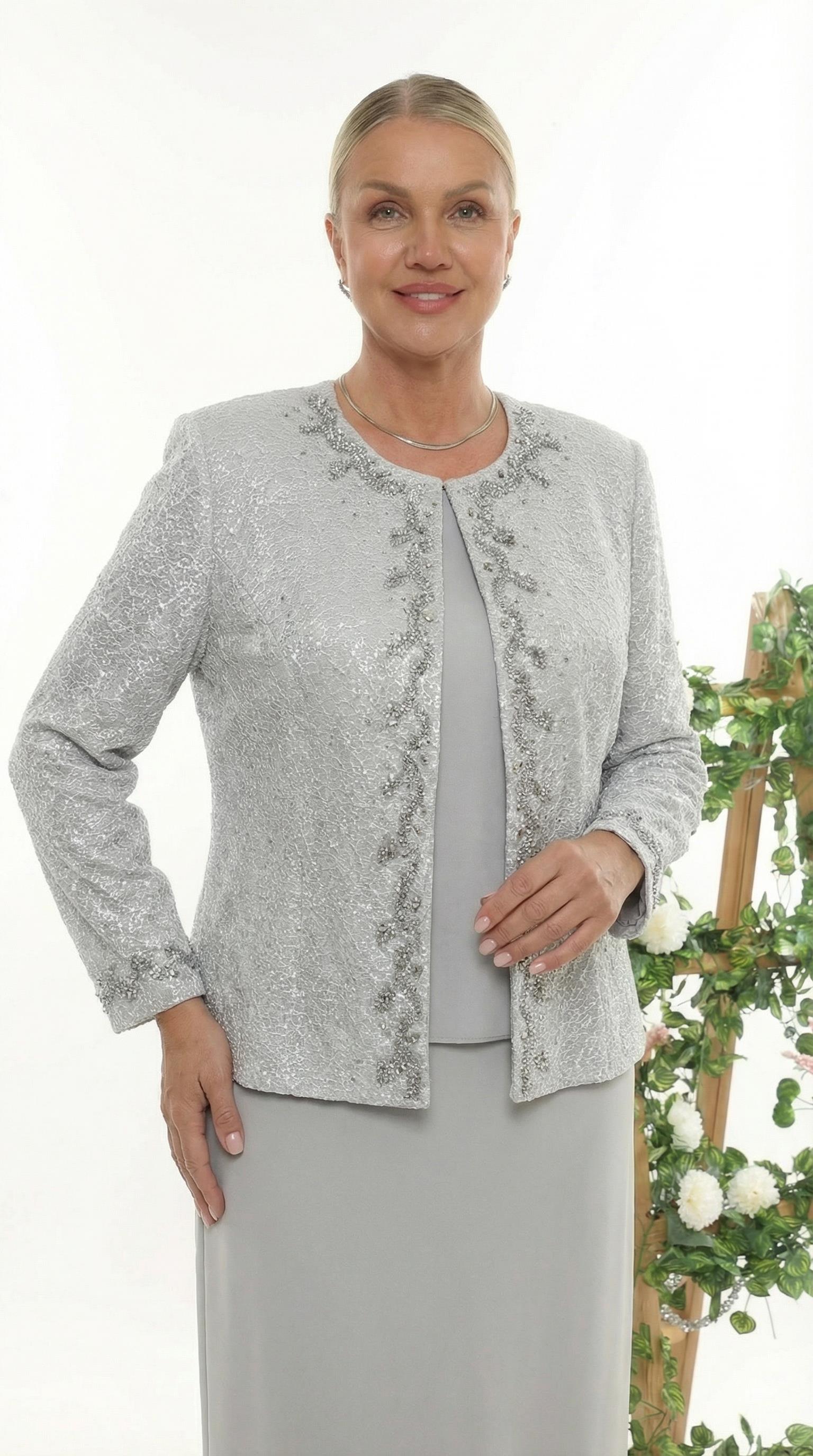 Şık Taş Detaylı Büyük Beden Gri Uzun Etekli Üçlü Takım