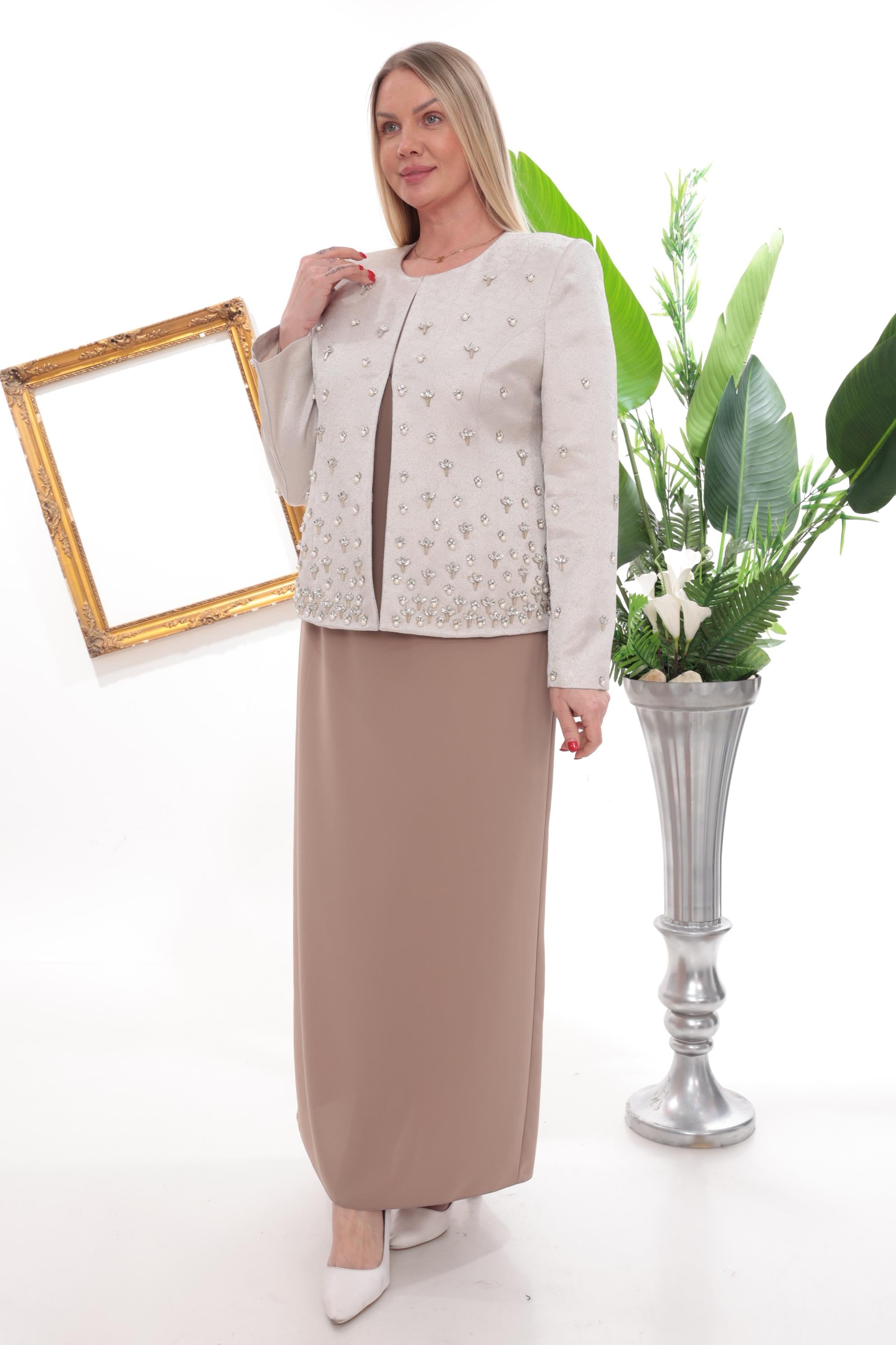 Vizon Taş İşlemeli Uzun Etekli Üçlü Takım