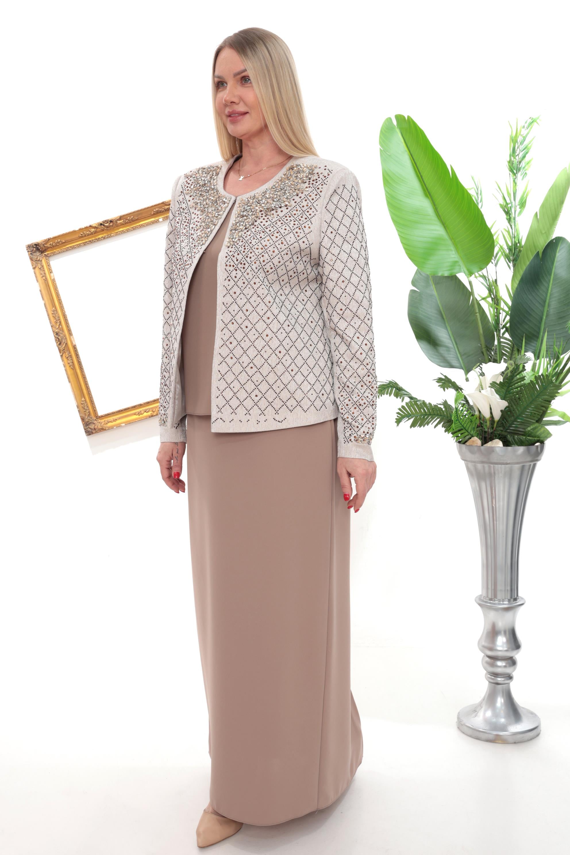 Yaka ve Kolu Şık Kristal Taş İşlemeli Vizon Uzun Etekli Üçlü Takım