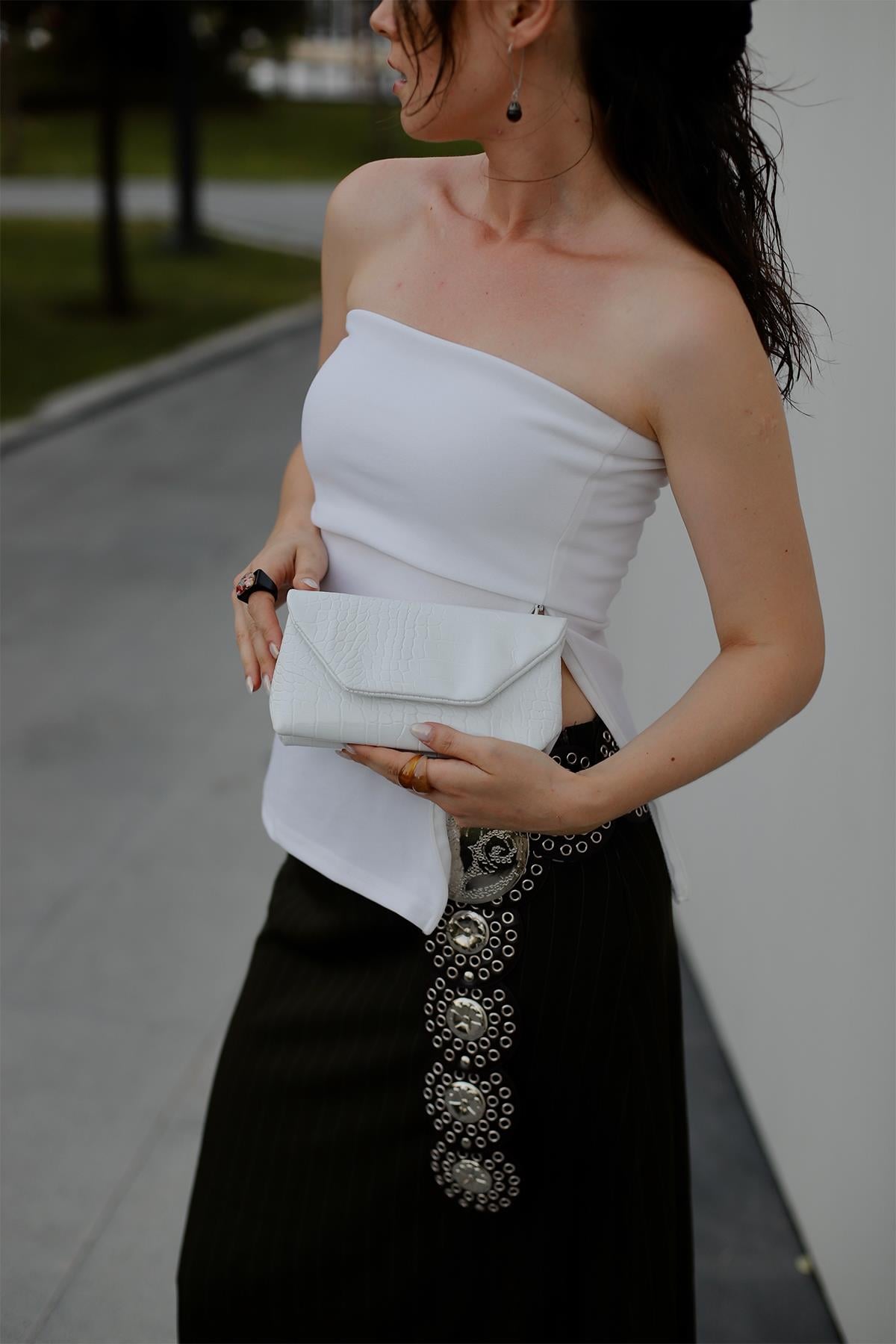 Diana Zincir Askı Detaylı Beyaz Çanta