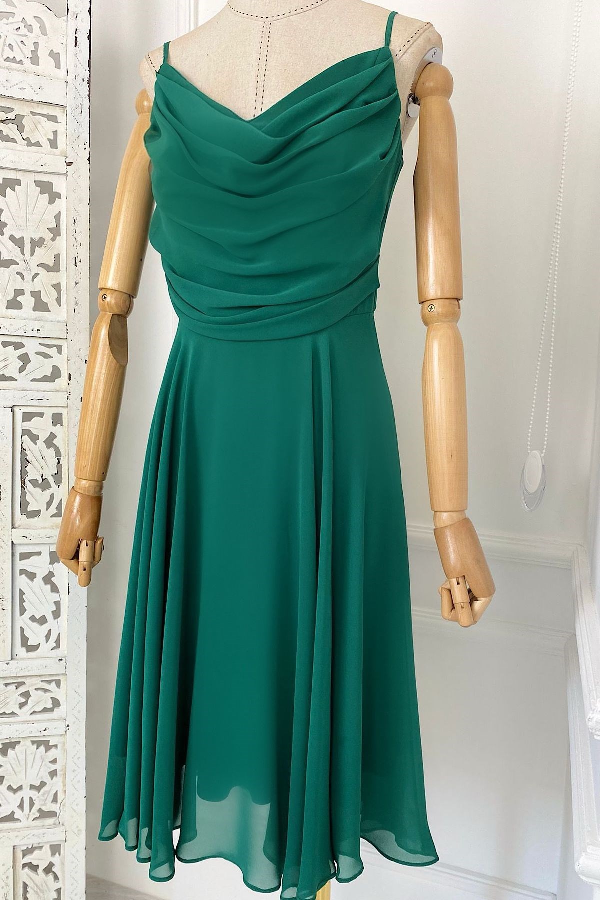 G0267 Degaje Yaka Şifon Elbise Zümrüt