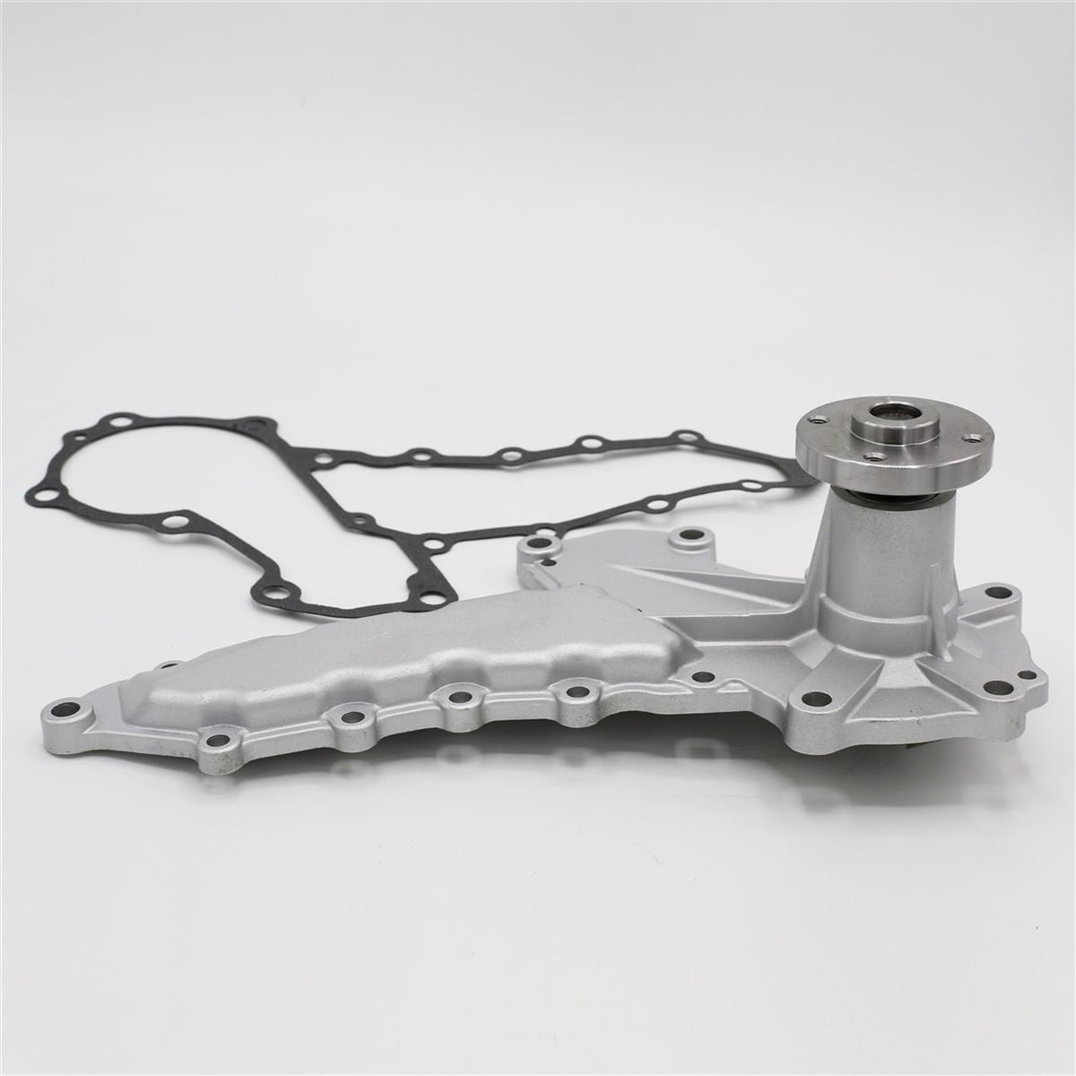 WATER PUMP: KUBOTA / V2403 / REFERENCE NUMBER: 17331-73030