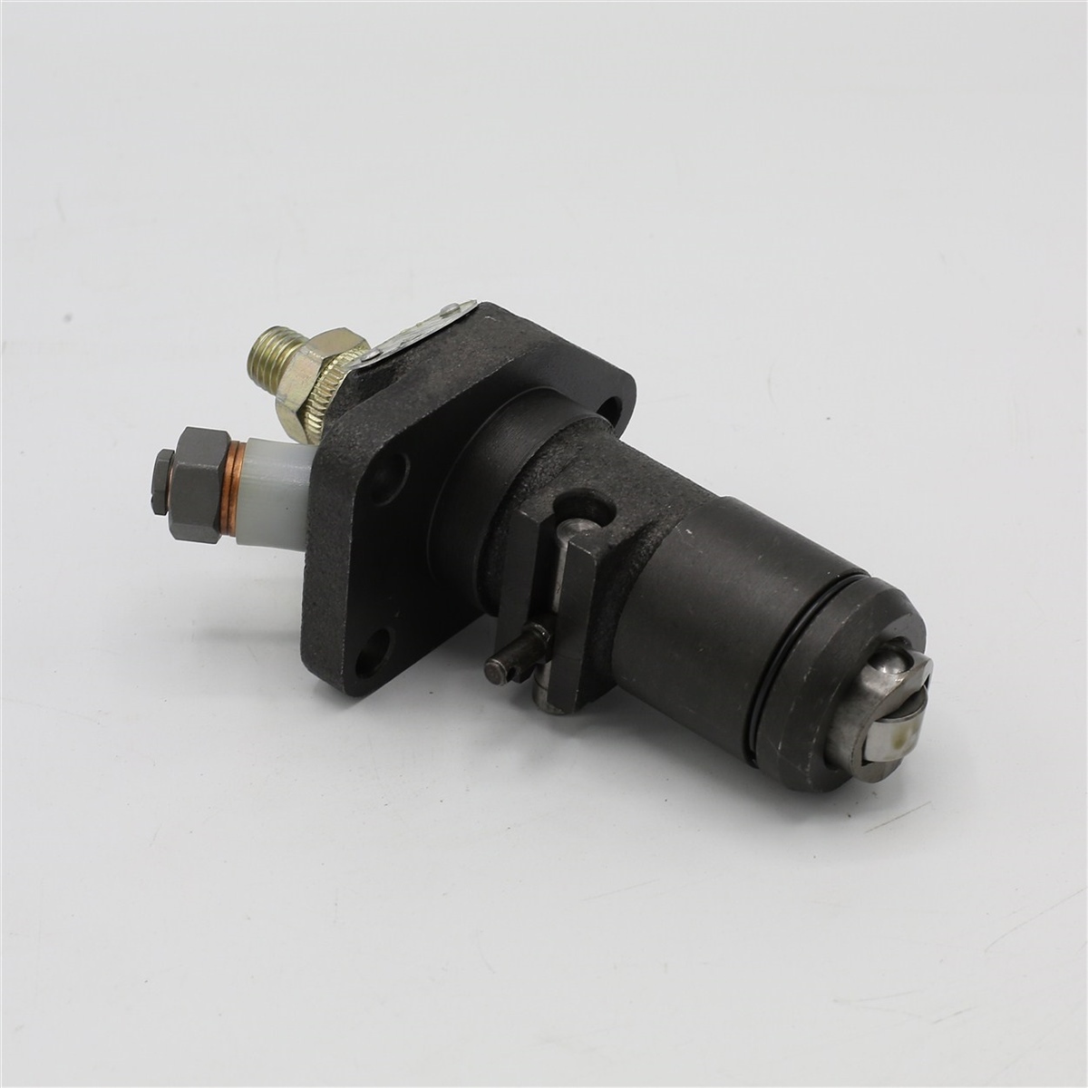 INJECTION PUMP: HATZ / E108 / REFERENCE NUMBER: 400 556 02