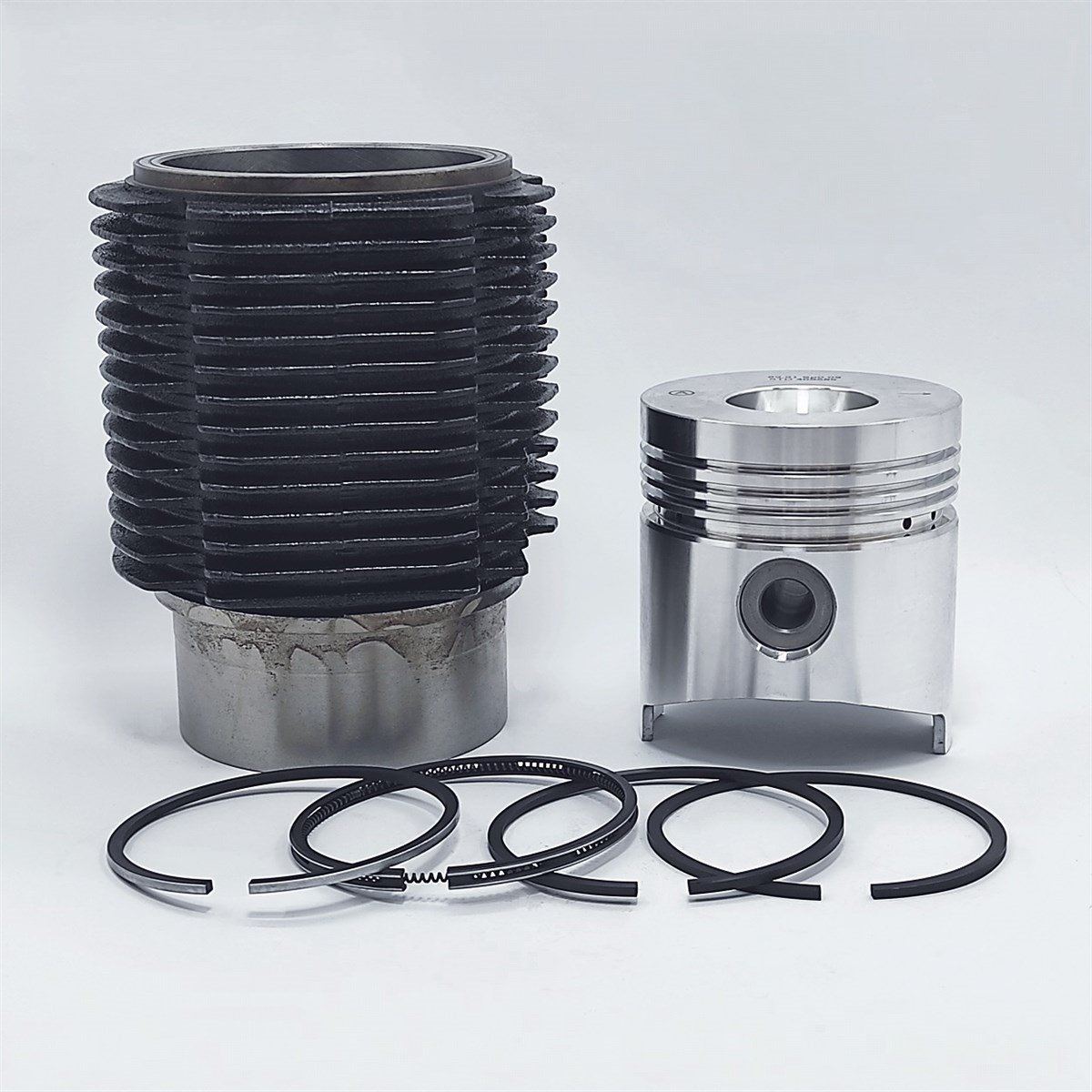 REPAIR KIT (PISTON + PISTON RING SET + CYLINDER LINER - DIAMETER: 90.00 mm): RUGGERINI / RF 120 / RF 121