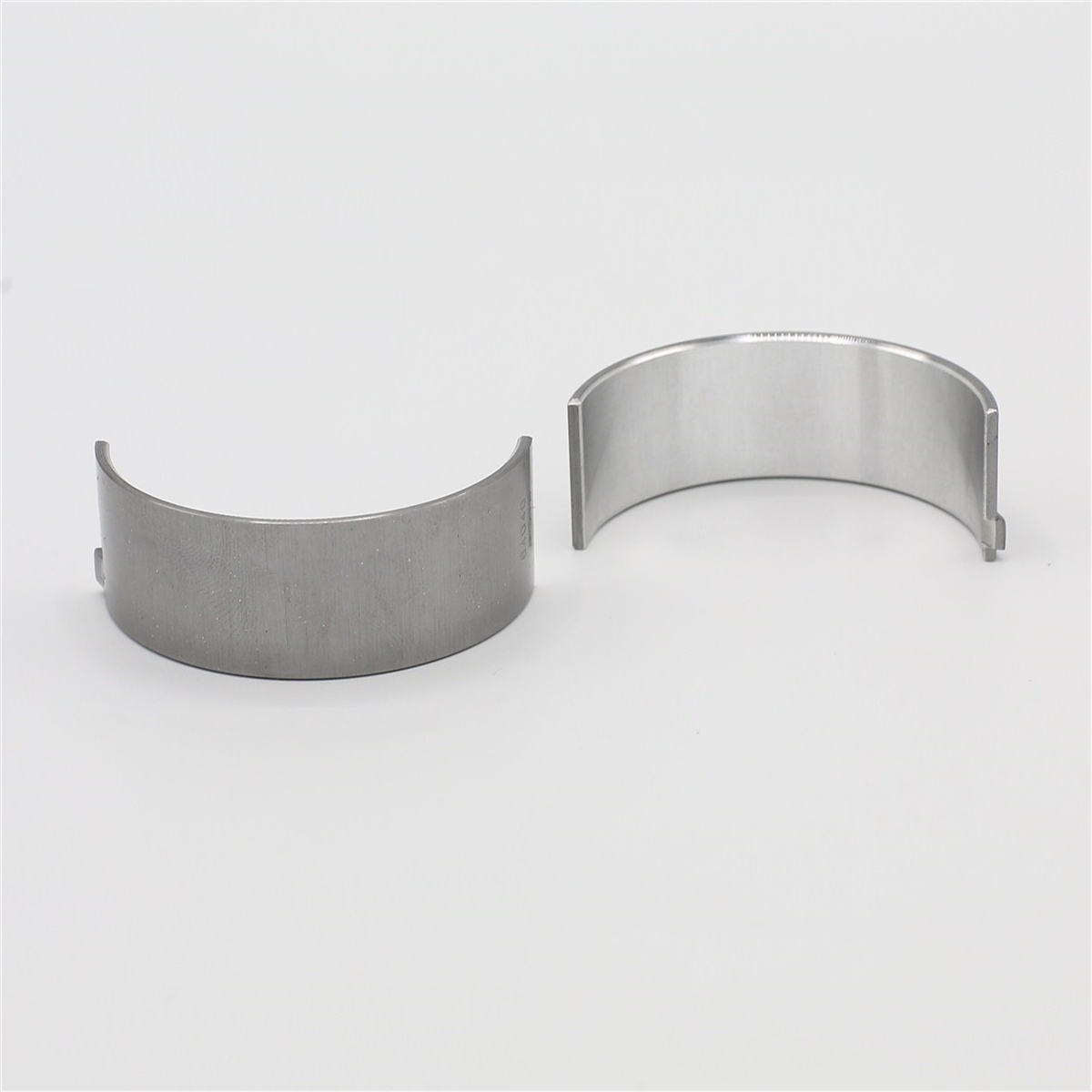 COJINETE DE BIELA (0.25): LOMBARDINI / 7LD 600 / 7LD 665 / 7LD 740 / 8LD 665-2 / 8LD 740-2 / LDW 1503 / LDW 2004 / LDW 1603 / LDW 2204 / LDA 710 / LDA 720 / LDA 904 / LDA 914 / NÚMERO REFERENCIA: 1640 052