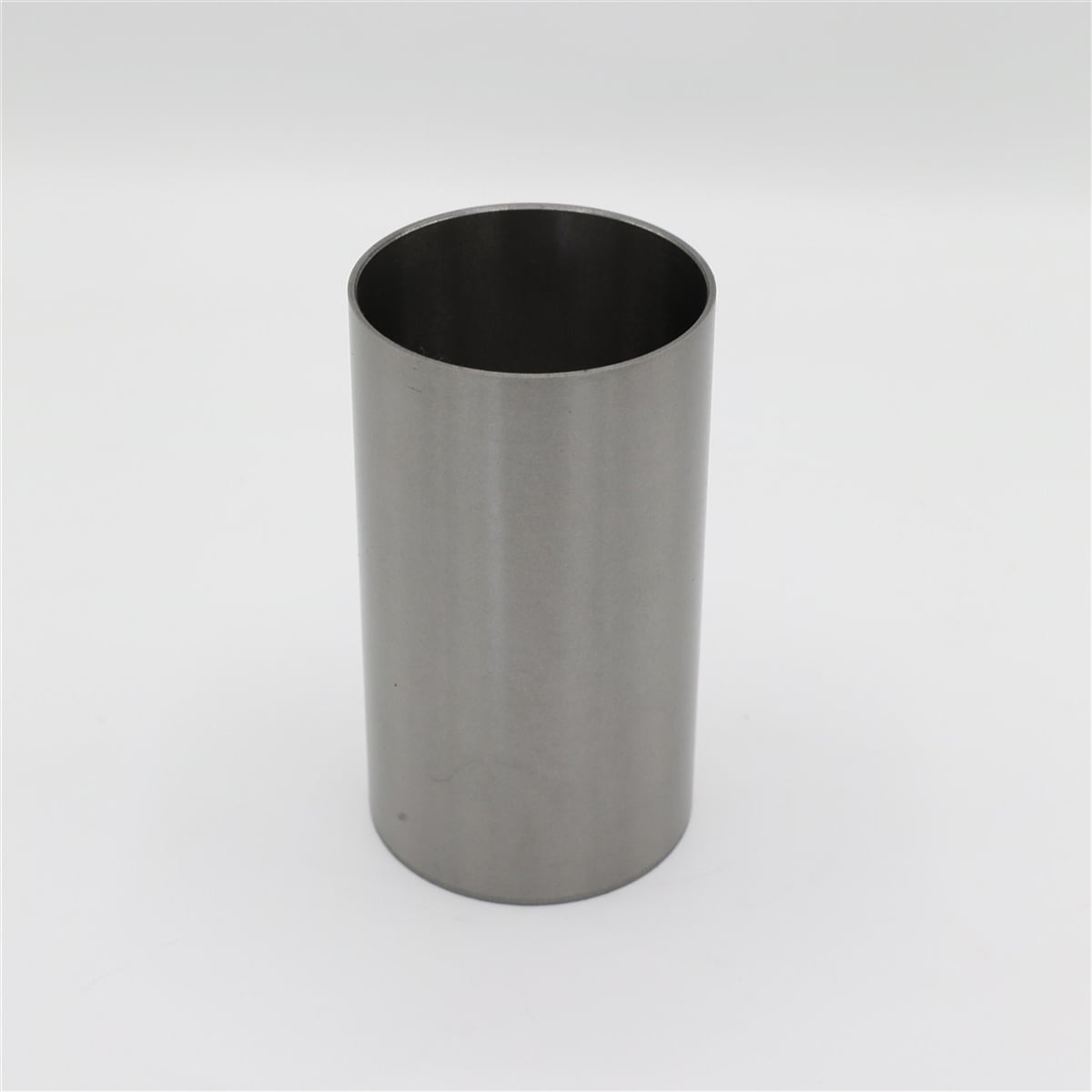 CYLINDER LINER (SEMI FINISHED - DIAMETER: 75.00 mm) : KUBOTA / D950 / V1200 / REFERENCE NUMBER: 15531-02310