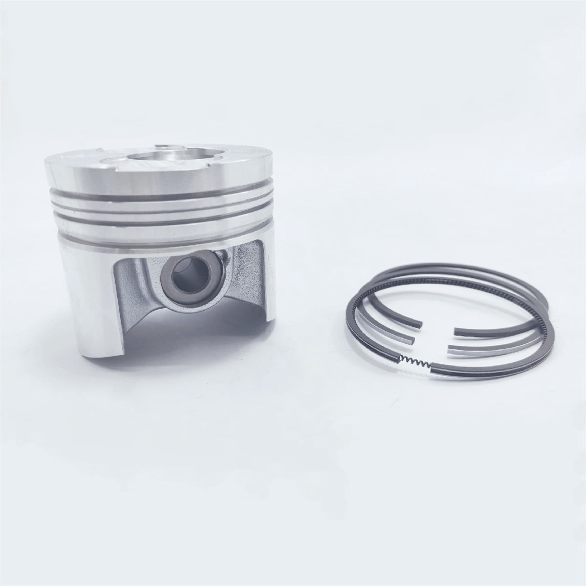 PISTON + PISTON RING SET (1.00 - DIAMETER : 83.00 mm) : RUGGERINI / RY 103
