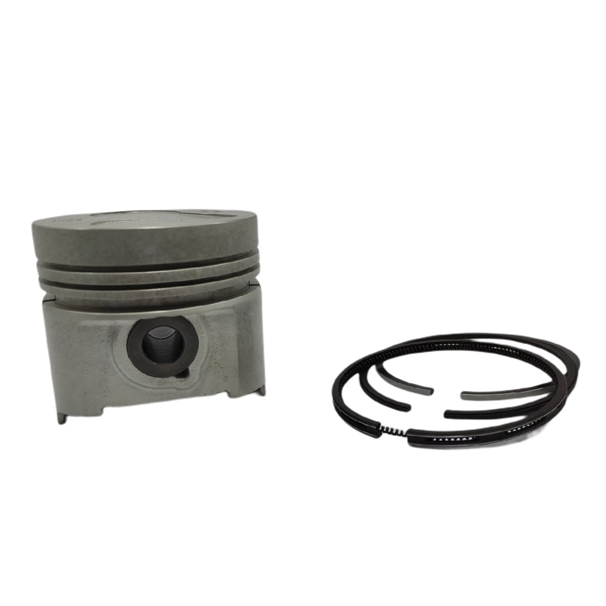 PISTON + PISTON RING SET (STD - DIAMETER: 83.00 mm) : KUBOTA / D1503 / V2003 / REFERENCE NUMBER: 16467-21113-S