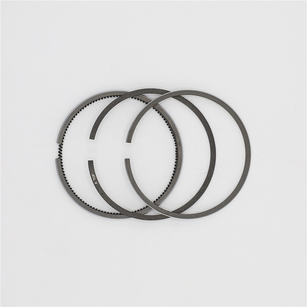 PISTON RING SET (0.50 - DIAMETER: 64.50 mm) : KUBOTA / D662 / REFERENCE NUMBER: 16861-21090