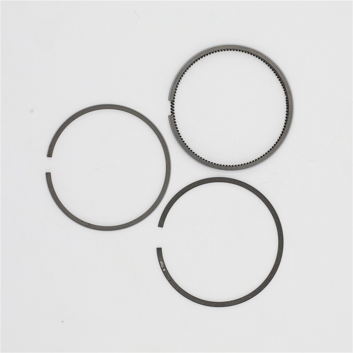 PISTON RING SET (0.50 - DIAMETER: 64.50 mm) : KUBOTA / D662 / REFERENCE NUMBER: 16861-21090