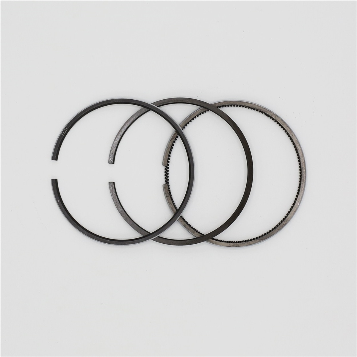 JUEGO DE SEGMENTO PISTÓN (1.00 - DIÁMETRO: 77.00 mm): LOMBARDINI / LAP 300 / LA 300 / IM 300 / IM 302 / NÚMERO REFERENCIA: 8210 079