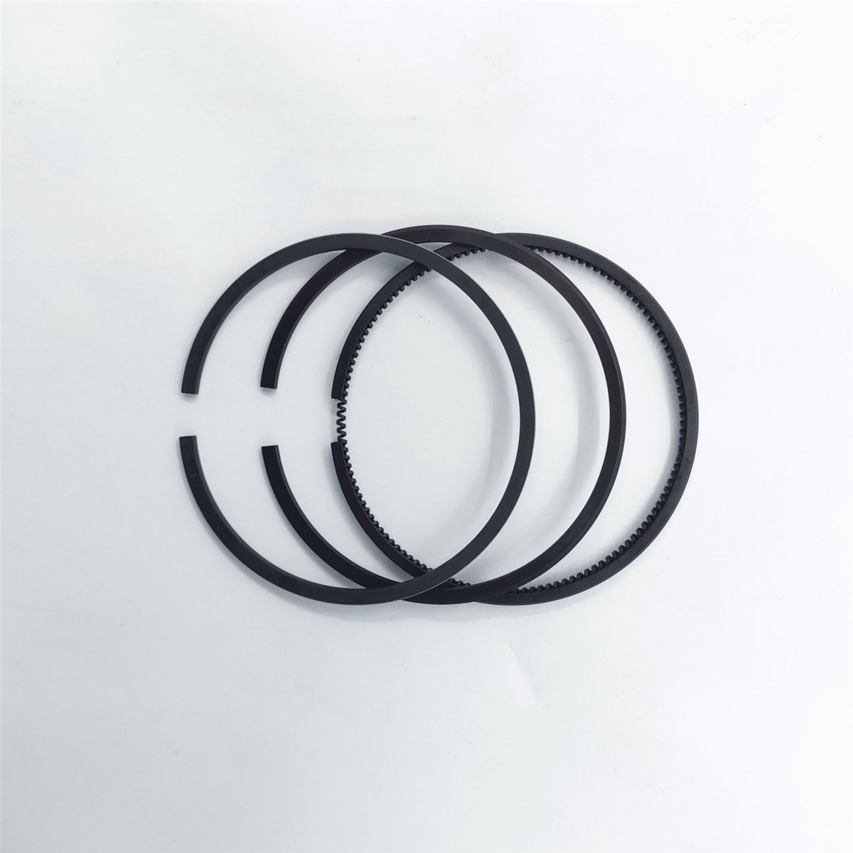 SEGMAN SETİ (STD-ÇAP:100.00mm) : STEYR / REFERANS NUMARASI : 40800030006 + 40800030025 + 40800030026