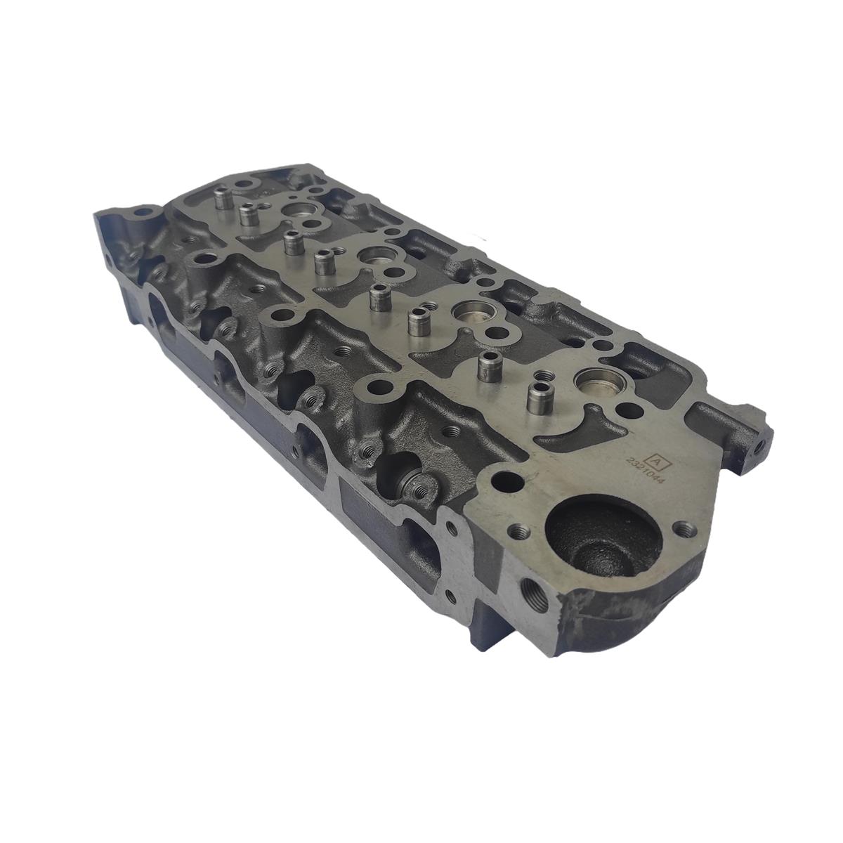 CYLINDER HEAD: MITSUBISHI / K4D
