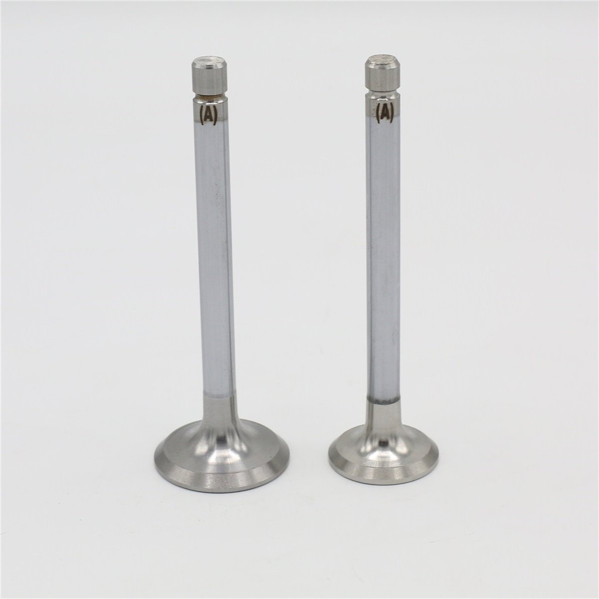 ENGINE VALVE SET (In+Ex) : KUBOTA / D1100 / D1102 / D1302 / D1402 / V1702 / V1902 / S2600 / REFERENCE NUMBER: 15221-13110 + 15221-13120