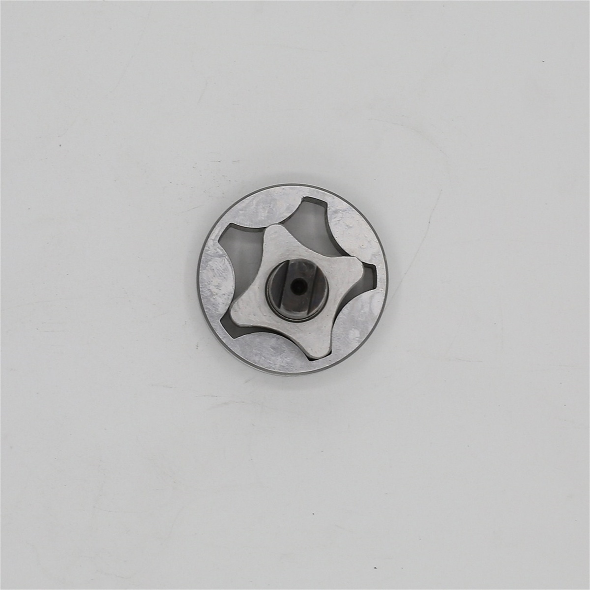 OIL PUMP: RUGGERINI / RD 80 / RD 850 / RD 920 / RD 950 / REFERENCE NUMBER: 2122