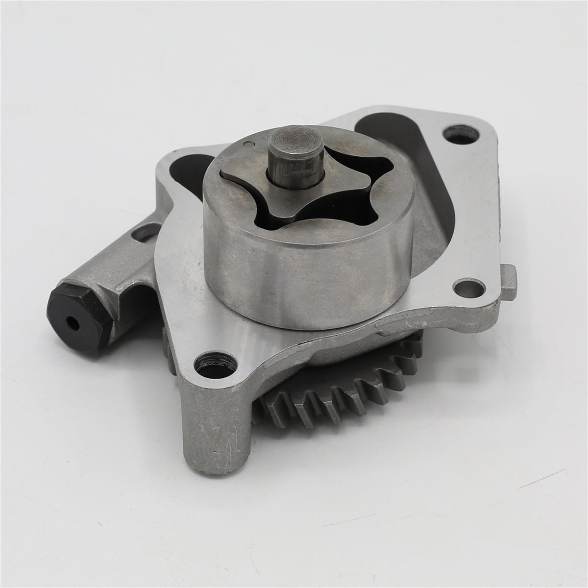 OIL PUMP: YANMAR / 4TNE98 / 4D106 / REFERENCE NUMBER: 129906-32002