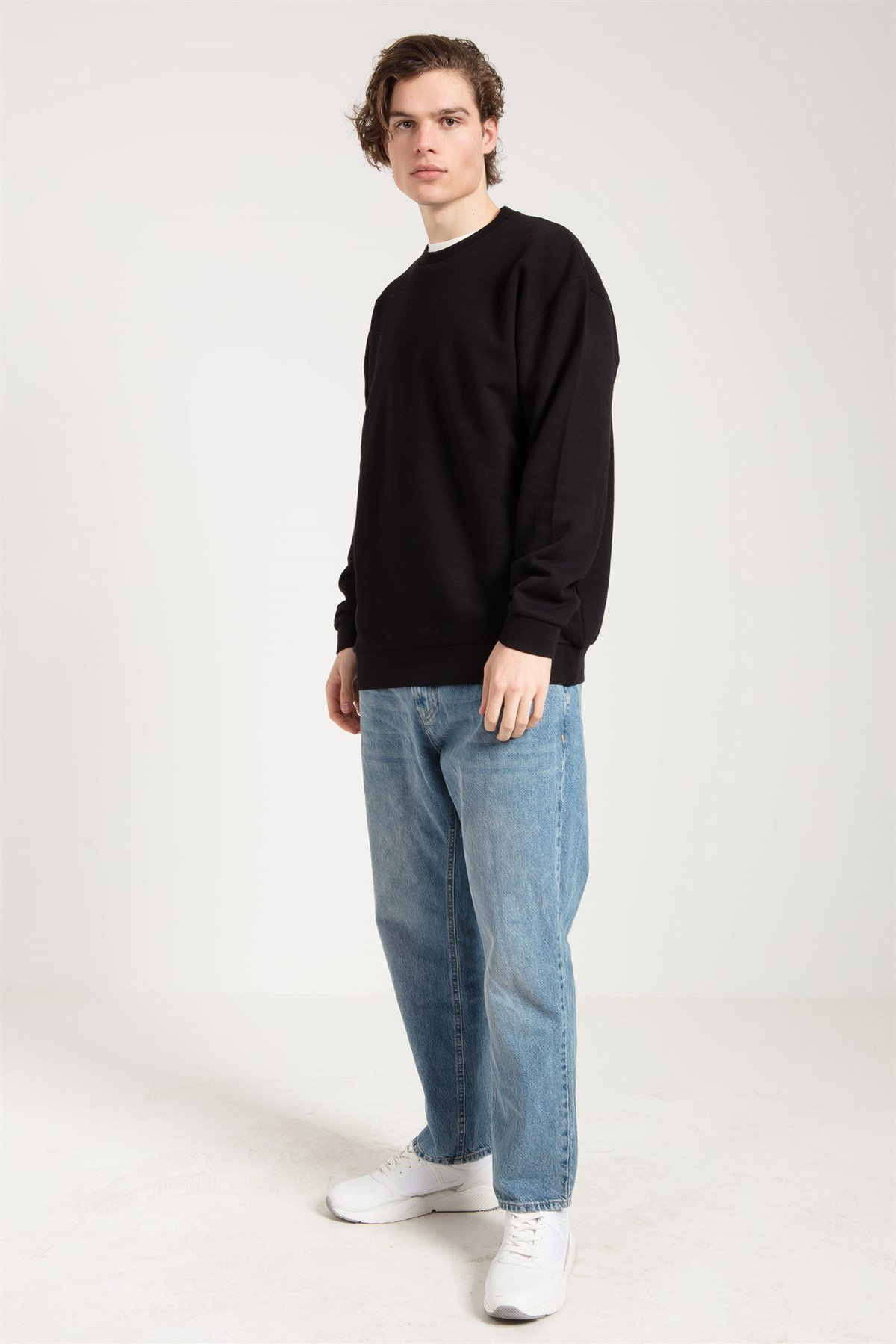 Oversized Sweatshirt in Black with Acid Wash