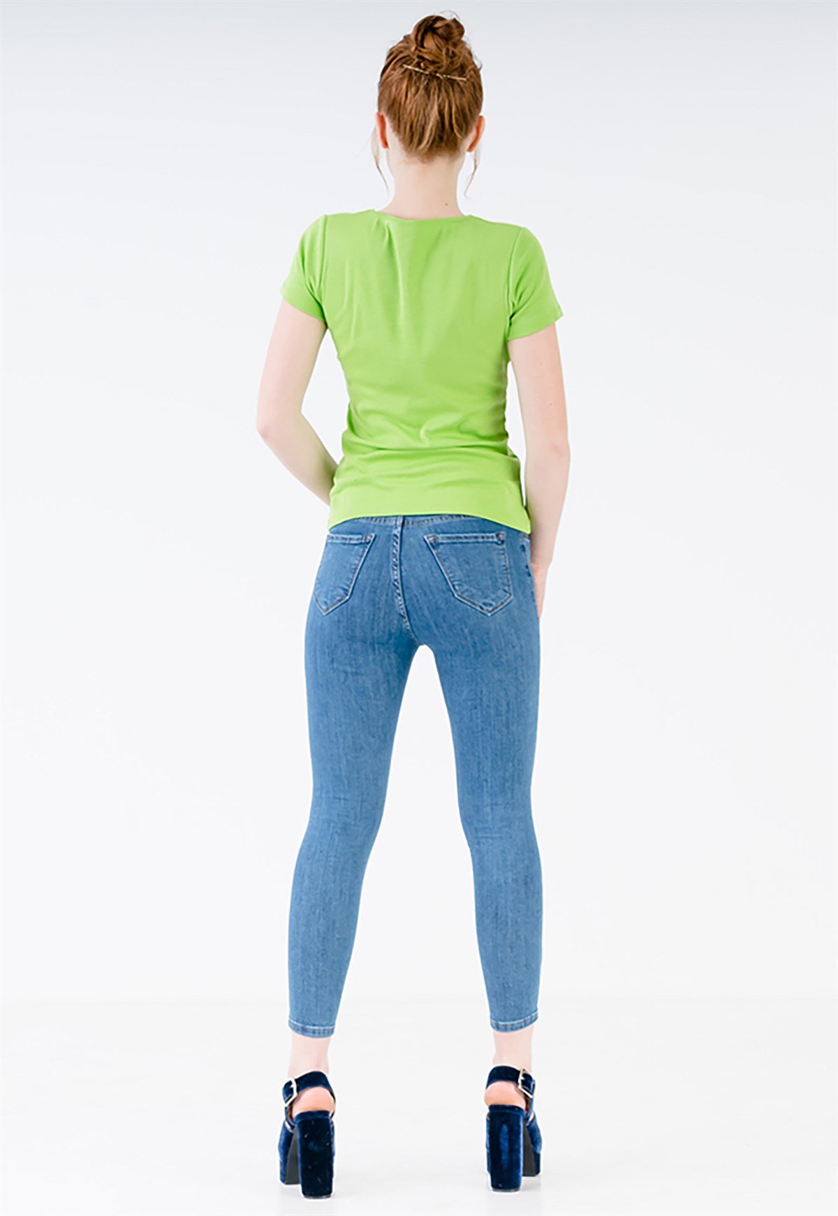 Short Sleeved T-shirt in Neon Green