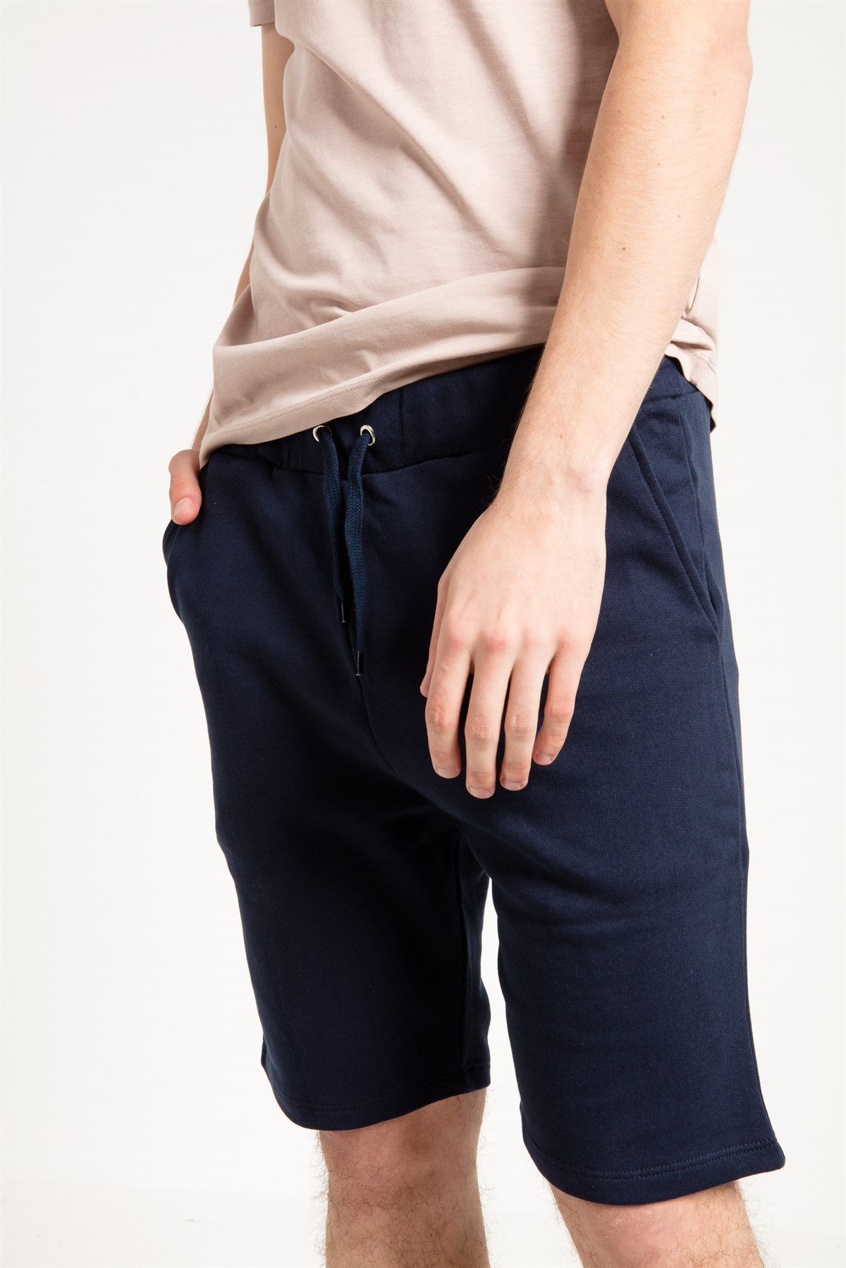 Jersey Shorts in Navy with Side Pockets