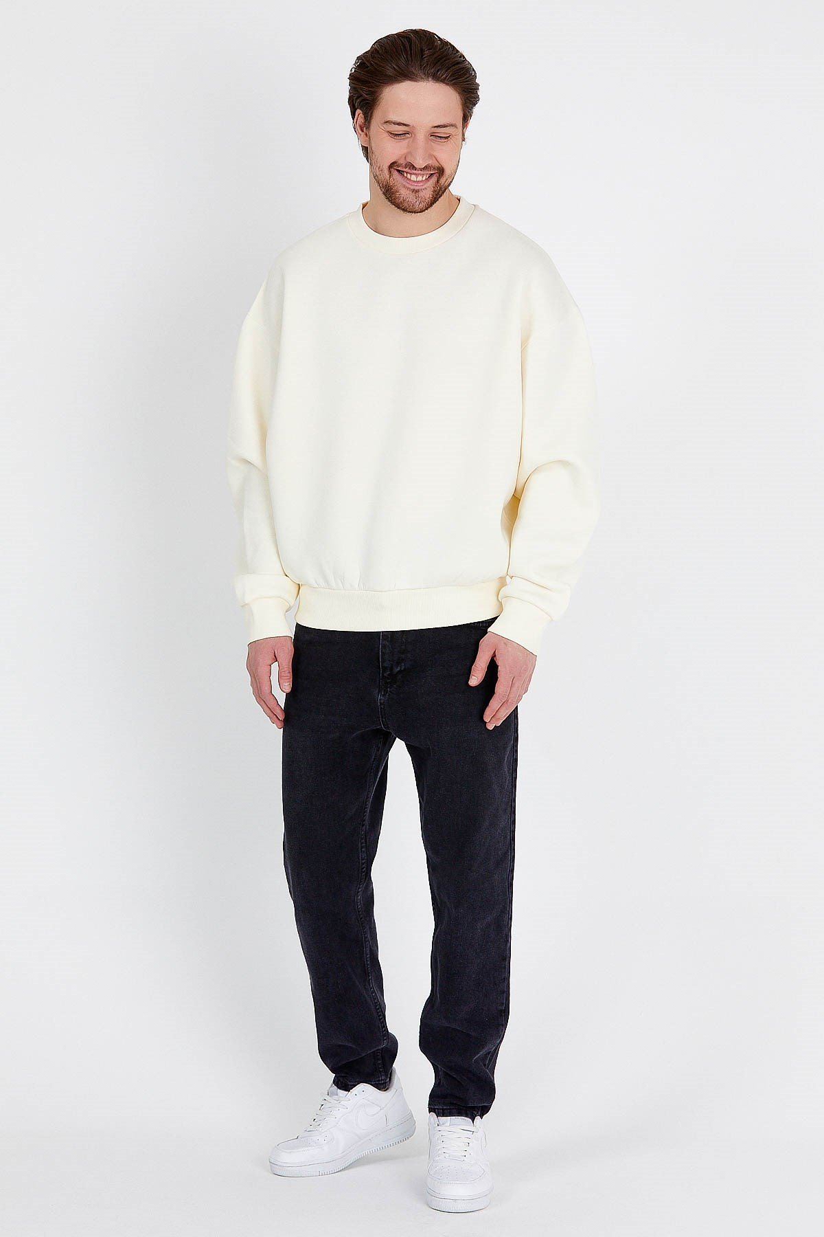 Basic Oversized Sweatshirt in Beige