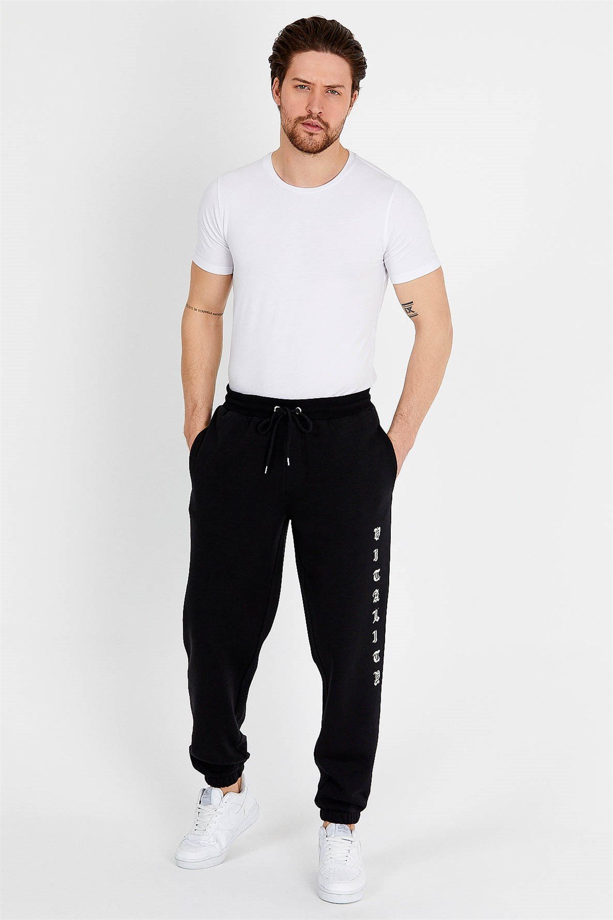 Printed Oversized Jogger in Black