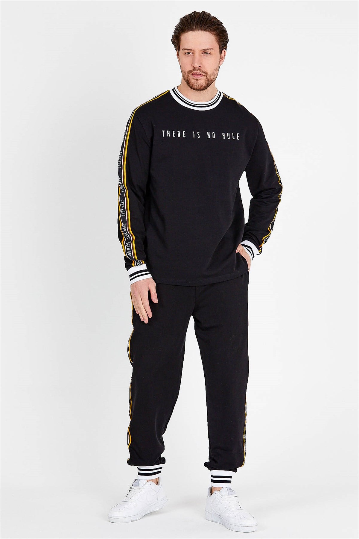 Printed Sweatshirt in Black with Colorful Shoulder Tape