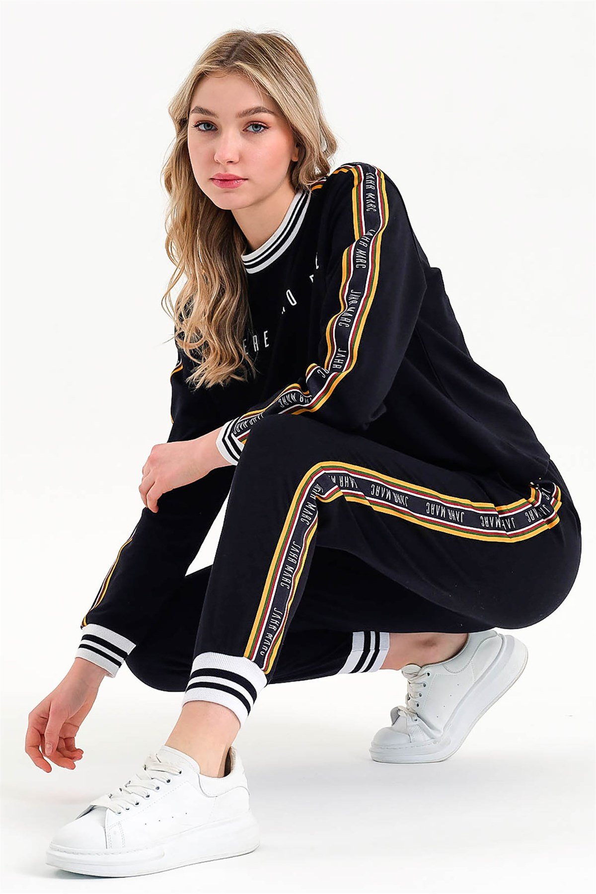 Slim Fit Sweatshirt in Black with Shoulder Tape