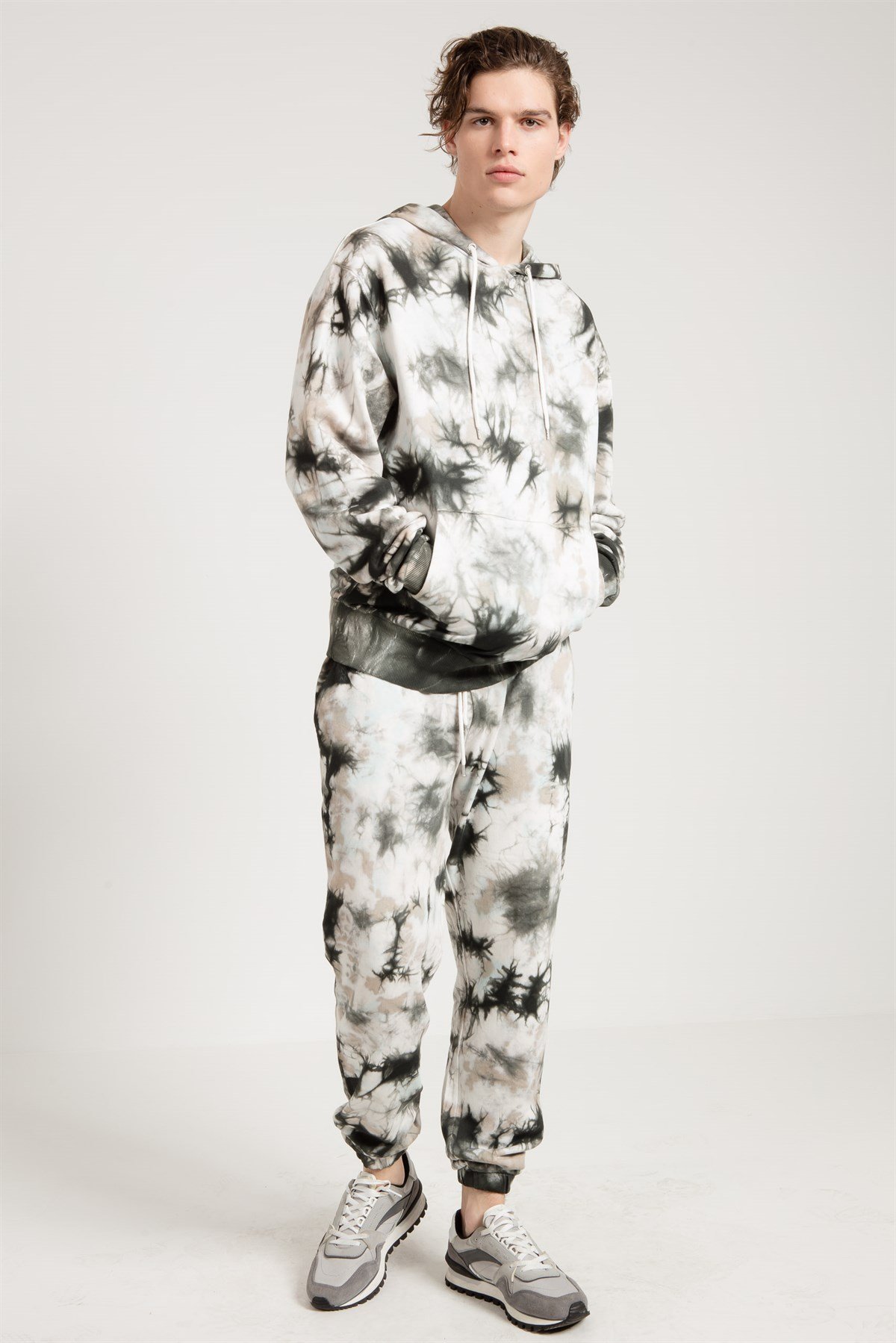 Batik Yıkamalı Gri Oversize Erkek Kapüşonlu Sweatshirt