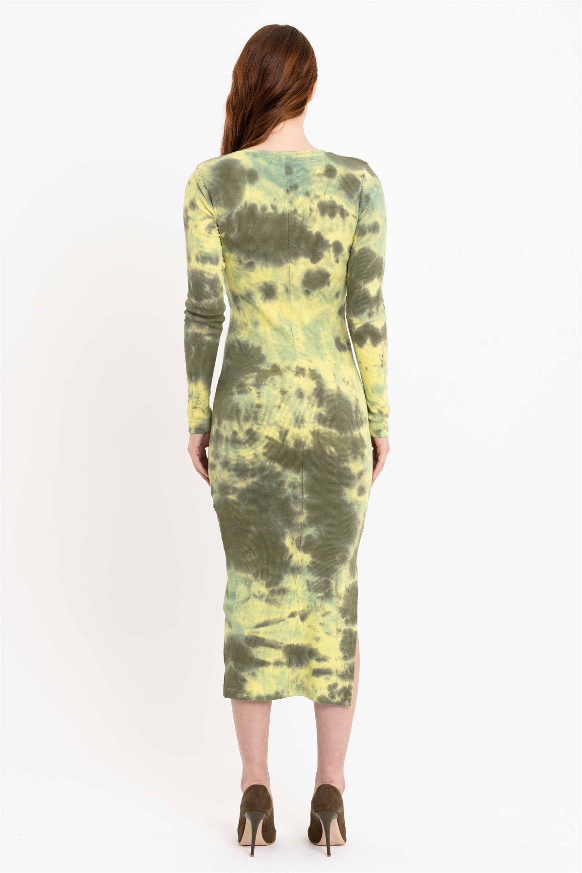 Batik Yıkamalı Yırtmaçlı Sarı Örme Elbise