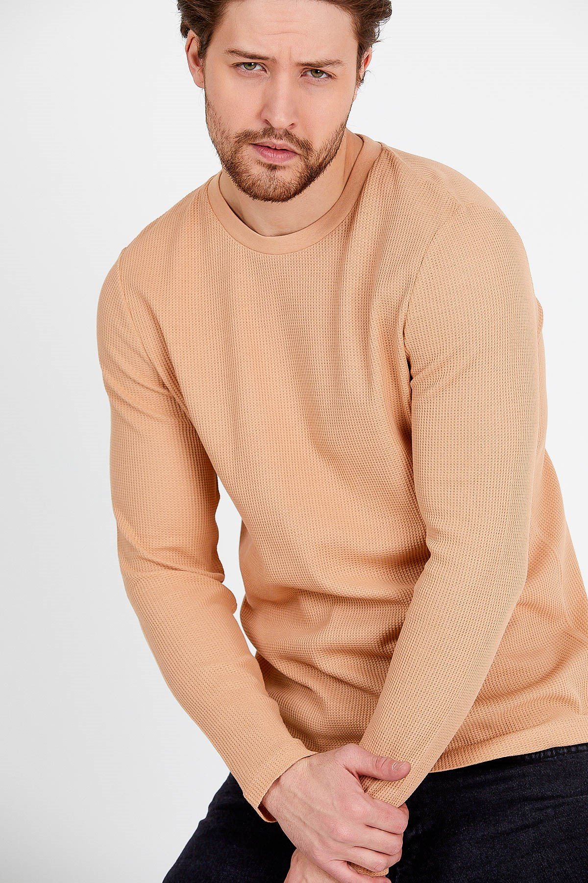 Slim Fit  T-shirt in Beige with Long Sleeves