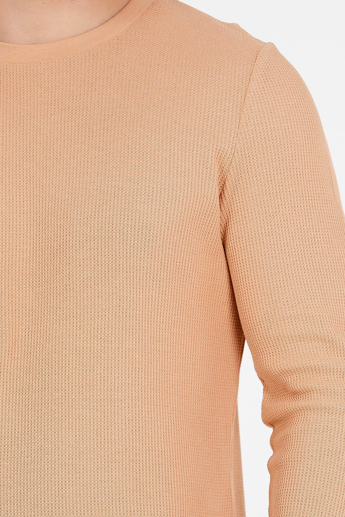 Slim Fit  T-shirt in Beige with Long Sleeves