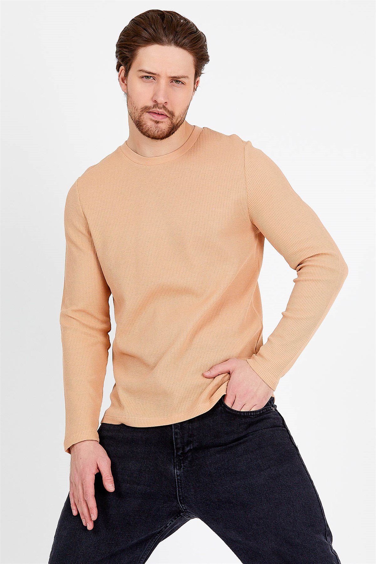 Slim Fit  T-shirt in Beige with Long Sleeves