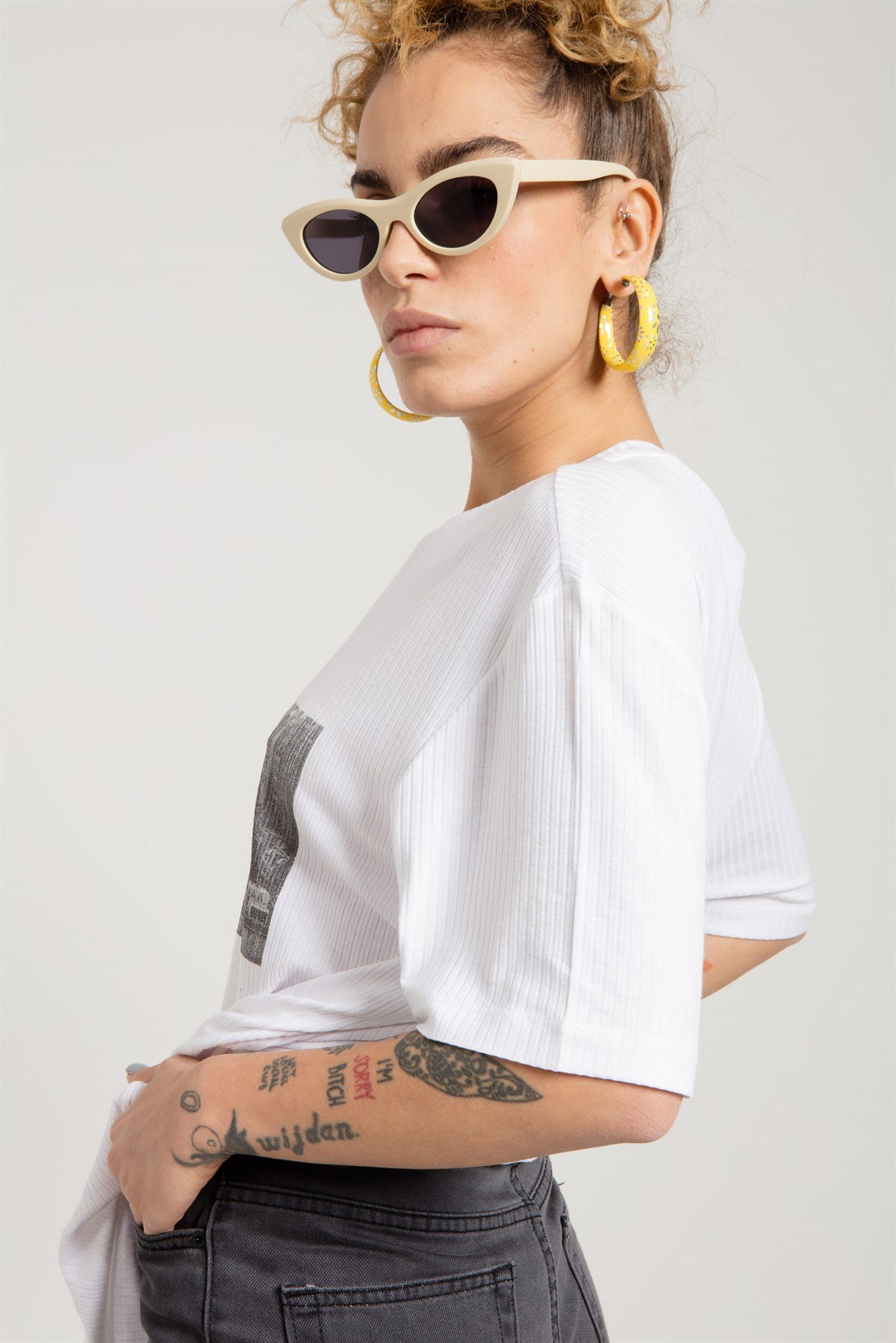 Oversized Basic T-shirt in White with Print
